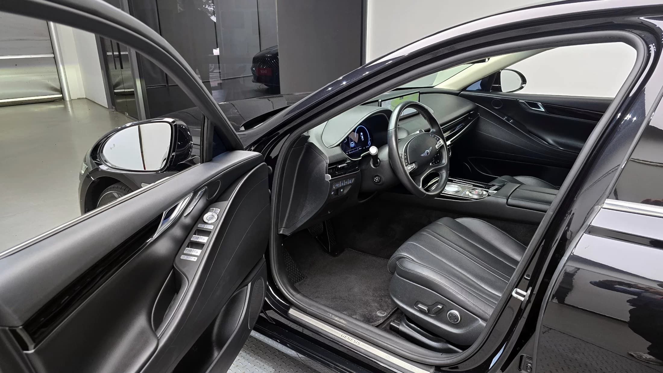 Genesis G80 Gasoline 2.5 Turbo AWD, 2021 г. 67497 км. — фото 11