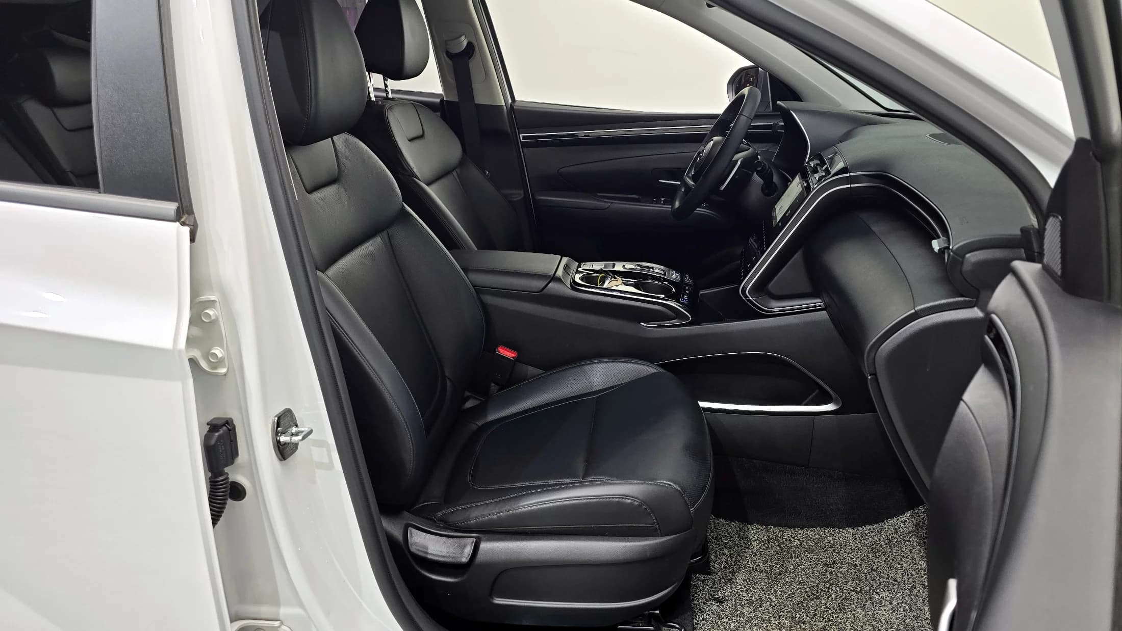 Hyundai Tucson Gasoline 1.6 Turbo 2WD Premium, 2022 г. 80825 км. — фото 12