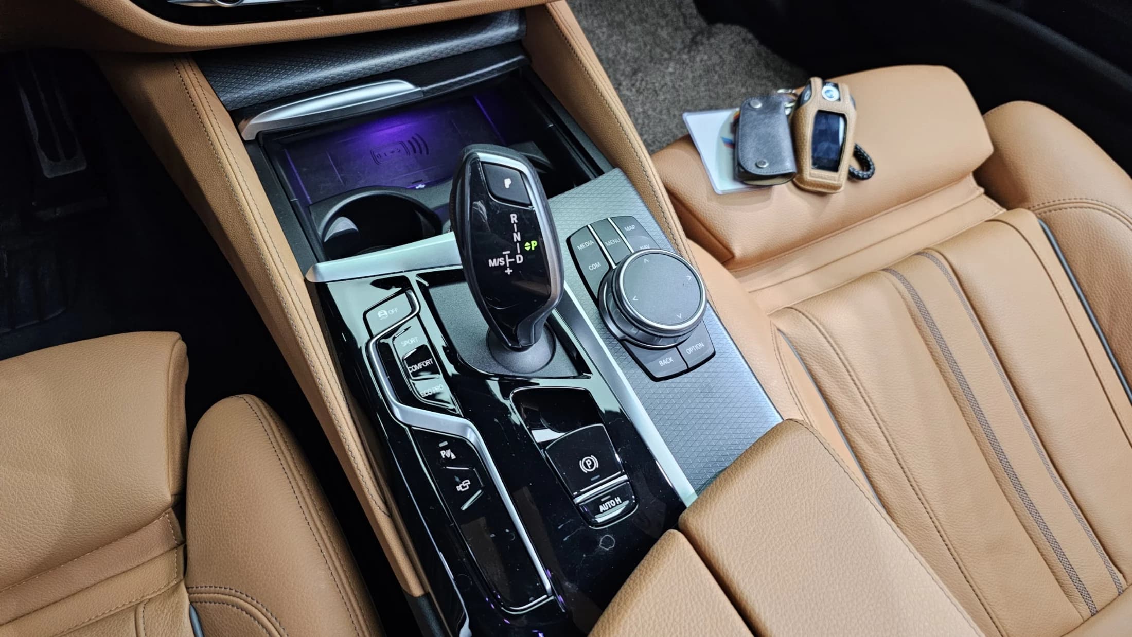 BMW 5-Series 520i M Sport, 2023 г. 43633 км. — фото 9