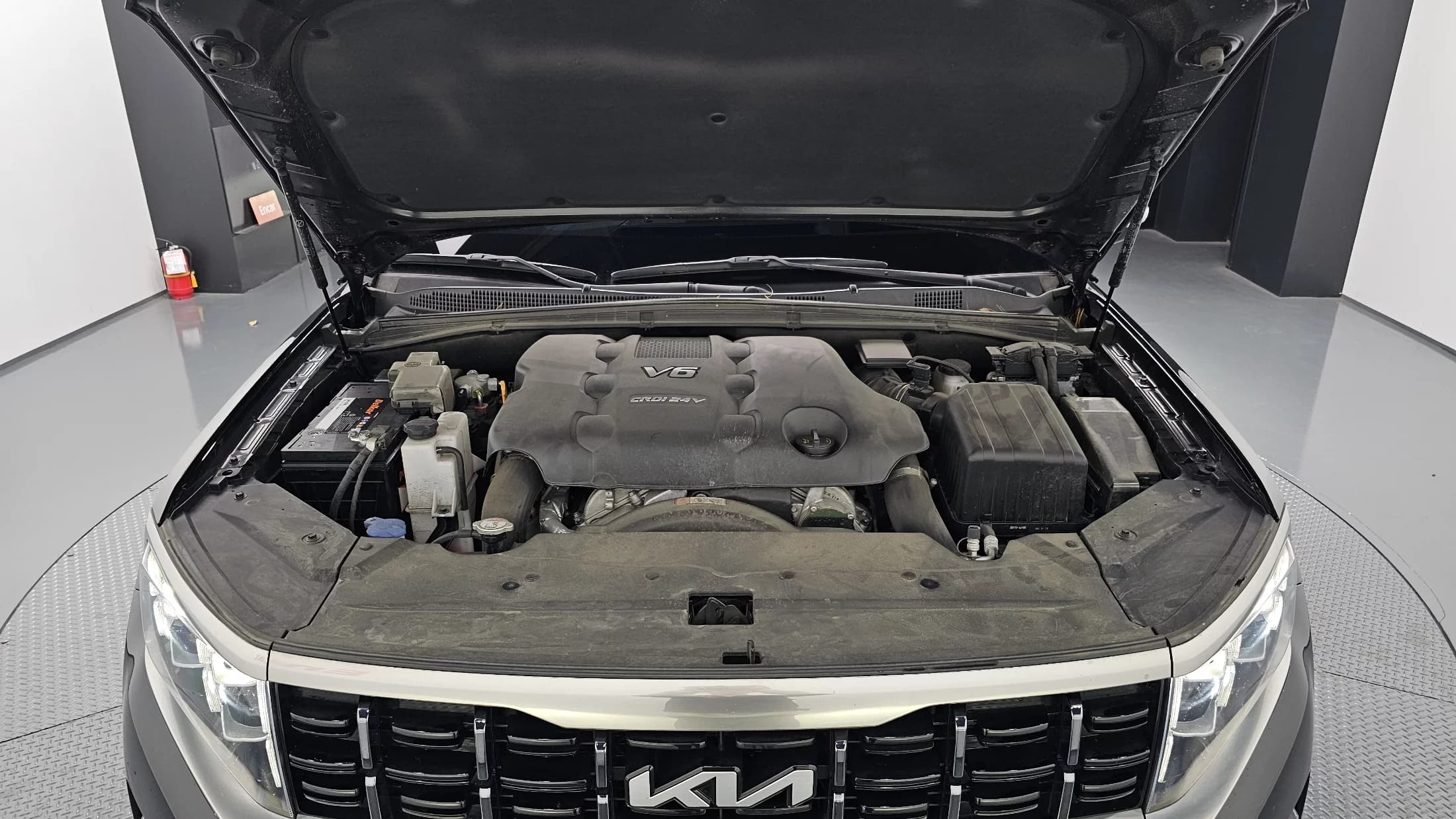 Kia Mohave Diesel 3.0 4WD 6-Seater Masters, 2022 г. 39956 км. — фото 6