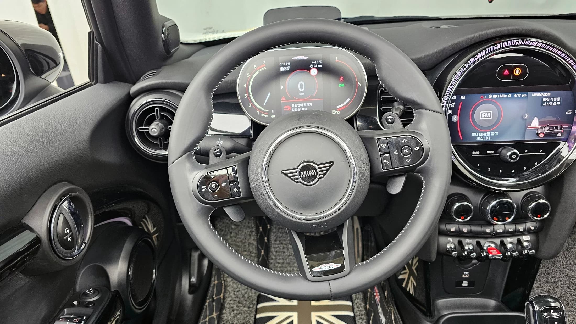 MINI Cooper Convertible JCW 3rd, 2023 г. 23007 км. — фото 13