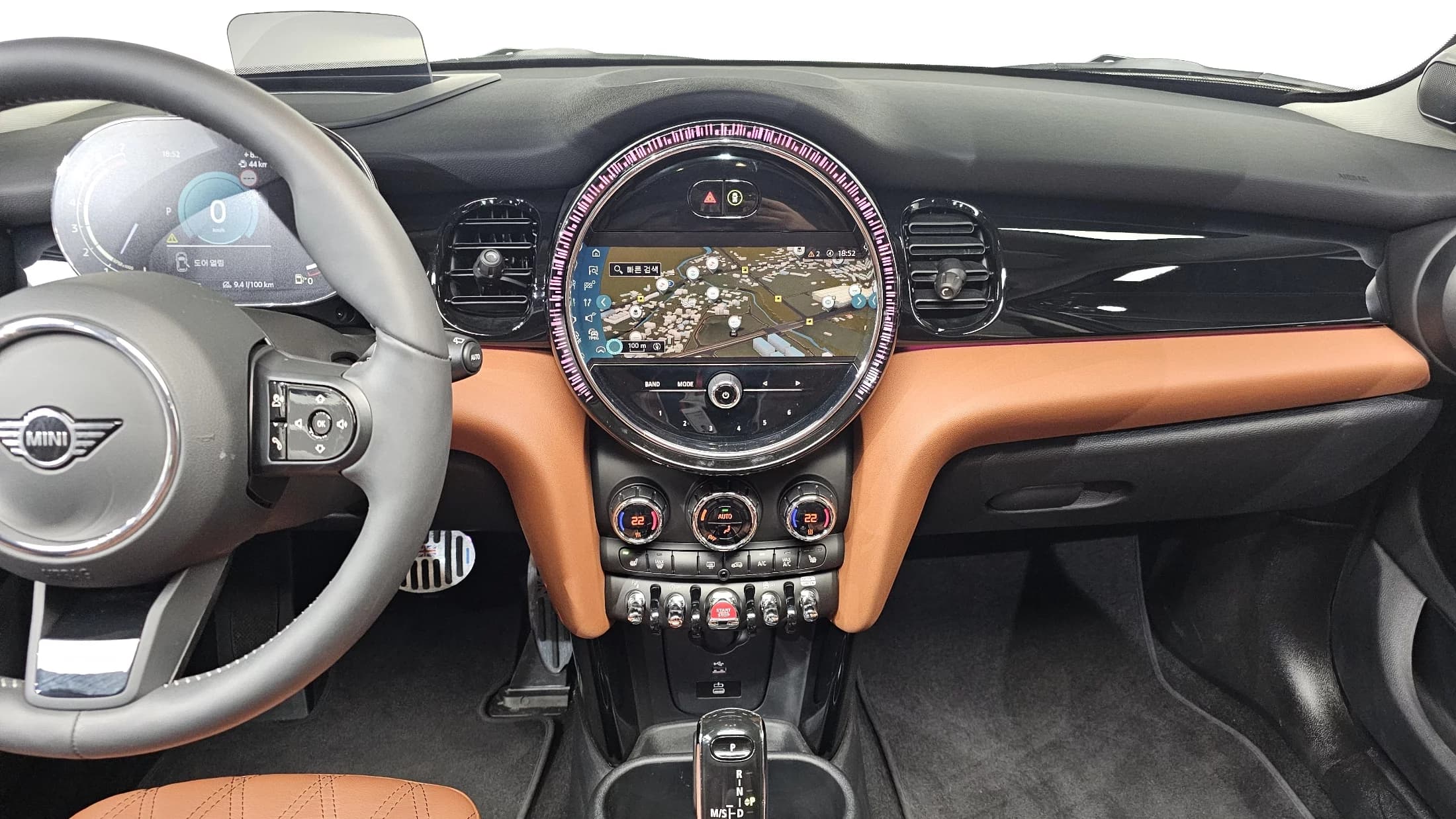 MINI Cooper 5Door Classic Third Generation, 2023 г. 9811 км. — фото 14
