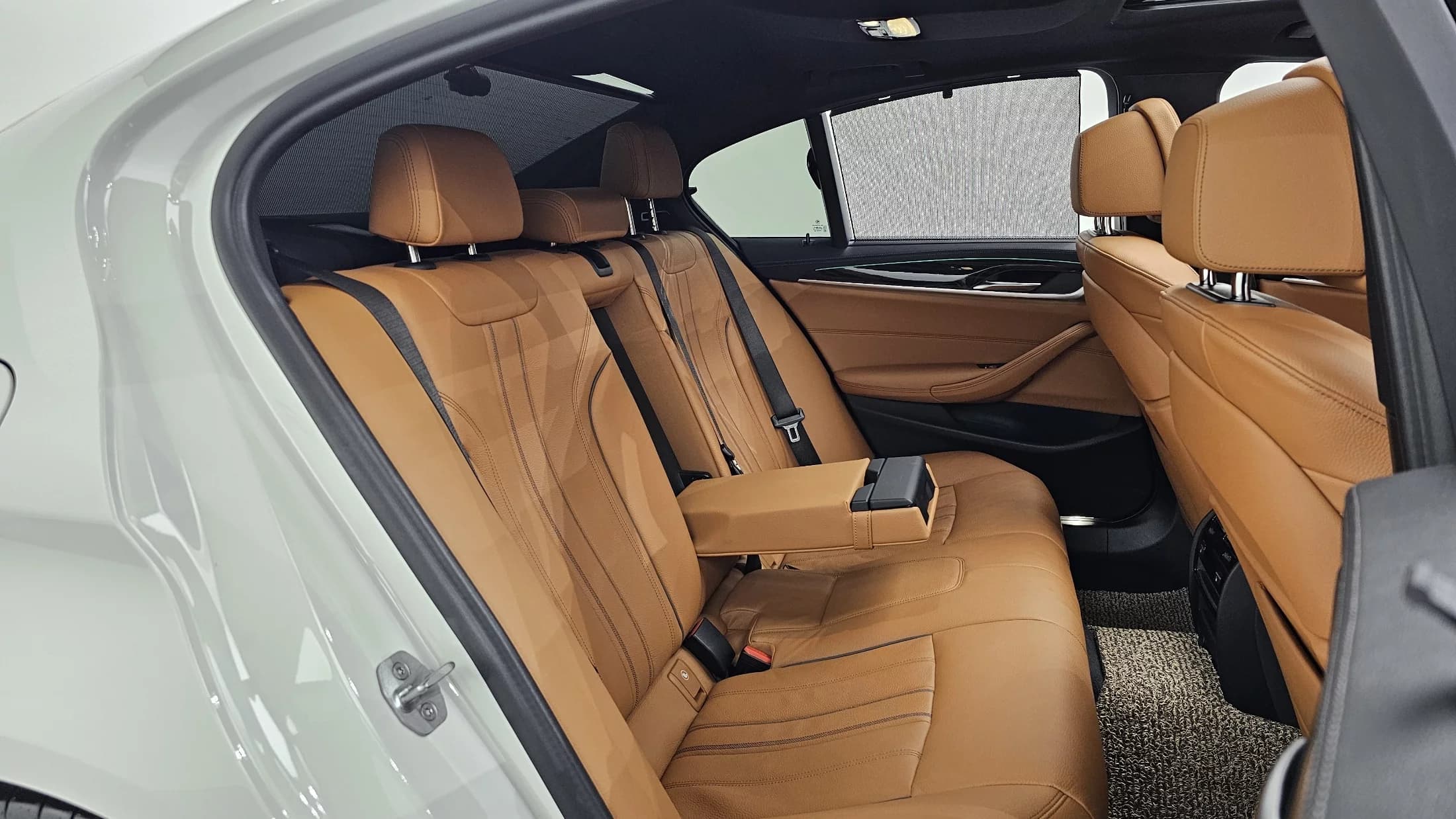 BMW 5-Series 520i M Sport, 2022 г. 48017 км. — фото 12