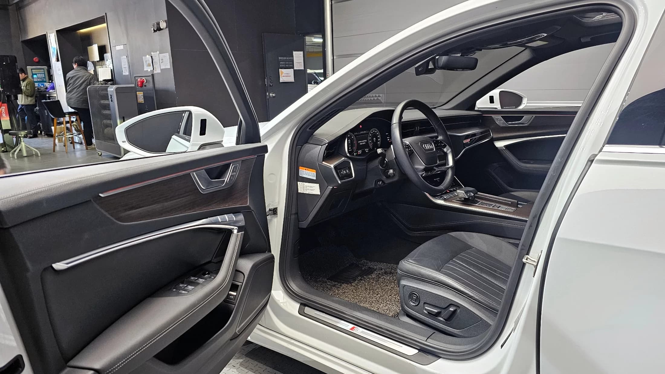 Audi A6 45 TDI Quattro Premium, 2022 г. 44446 км. — фото 11
