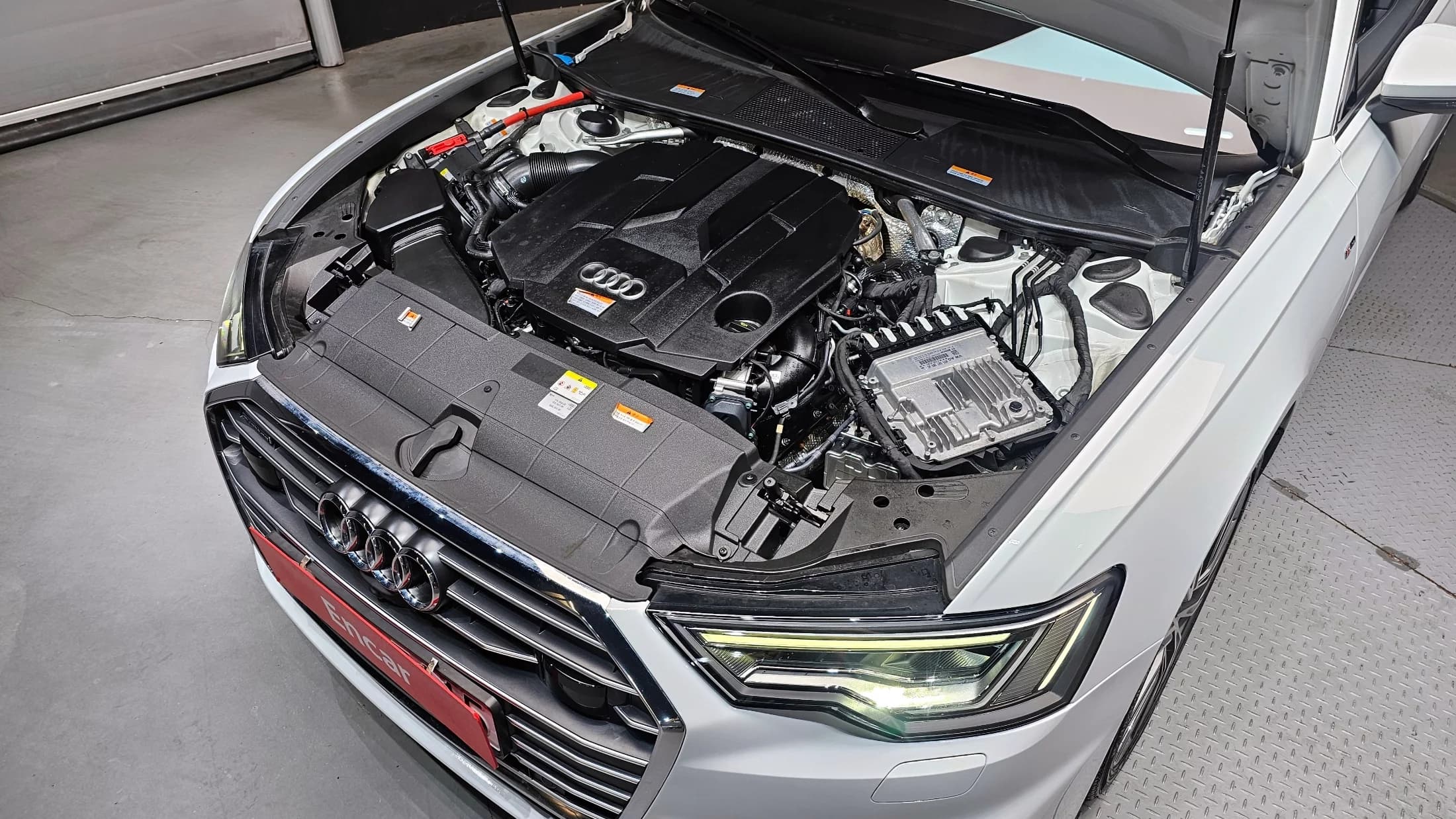Audi A6 45 TDI Quattro Premium, 2022 г. 44446 км. — фото 6