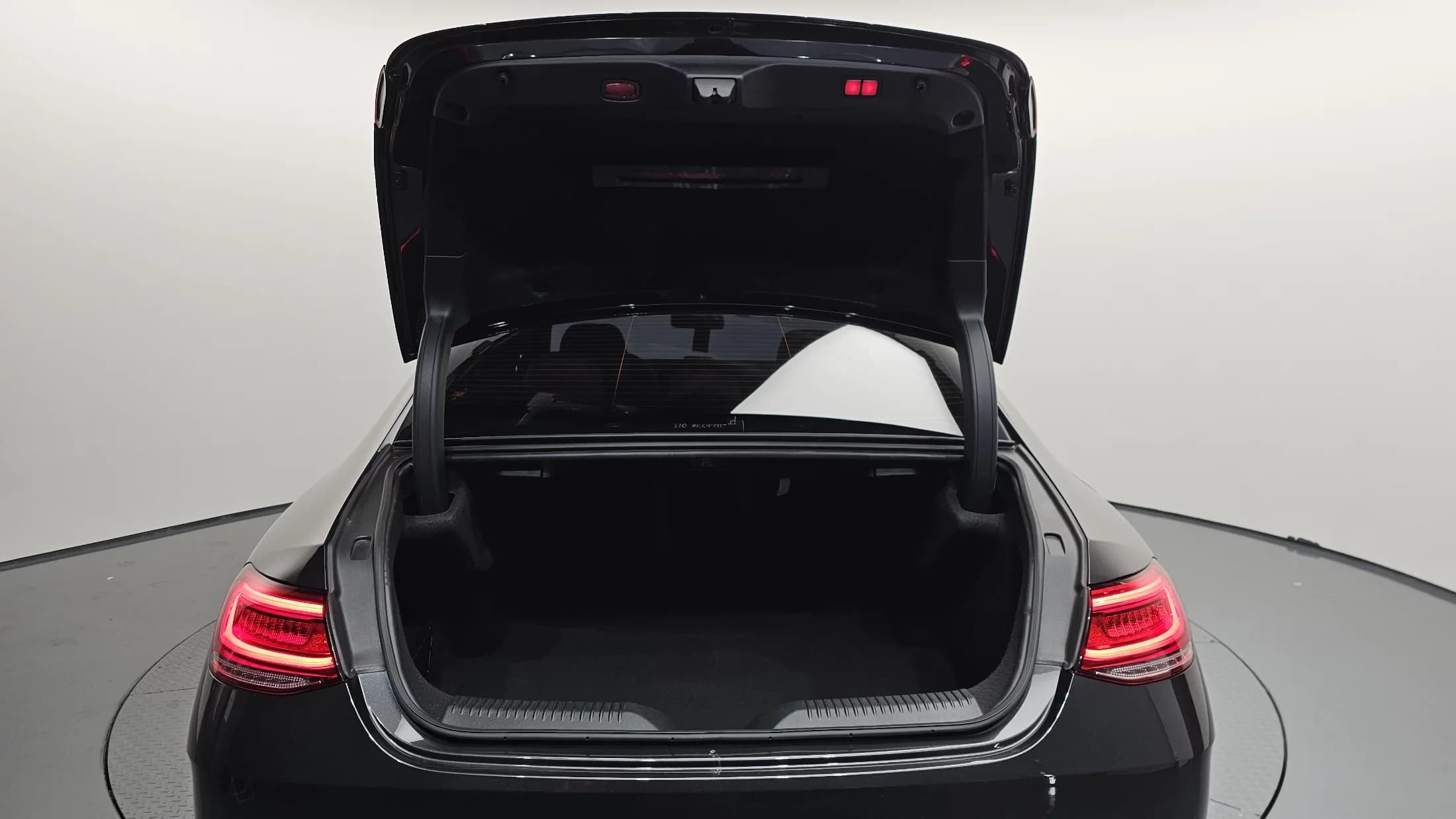 Mercedes-Benz CLS-Class CLS300d 4MATIC, 2022 г. 62213 км. — фото 20