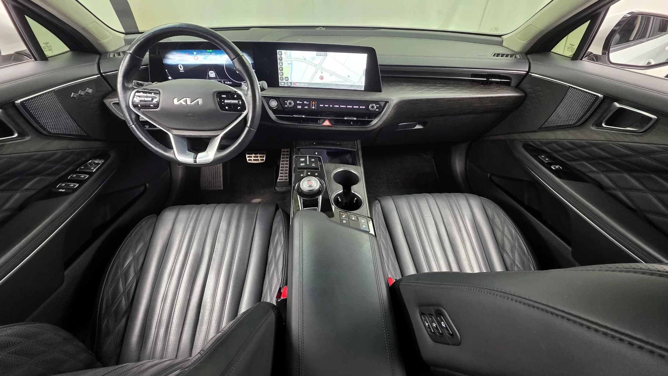 Kia K8 2.5 Gasoline 2WD Signature, 2021 г. 78540 км. — фото 7