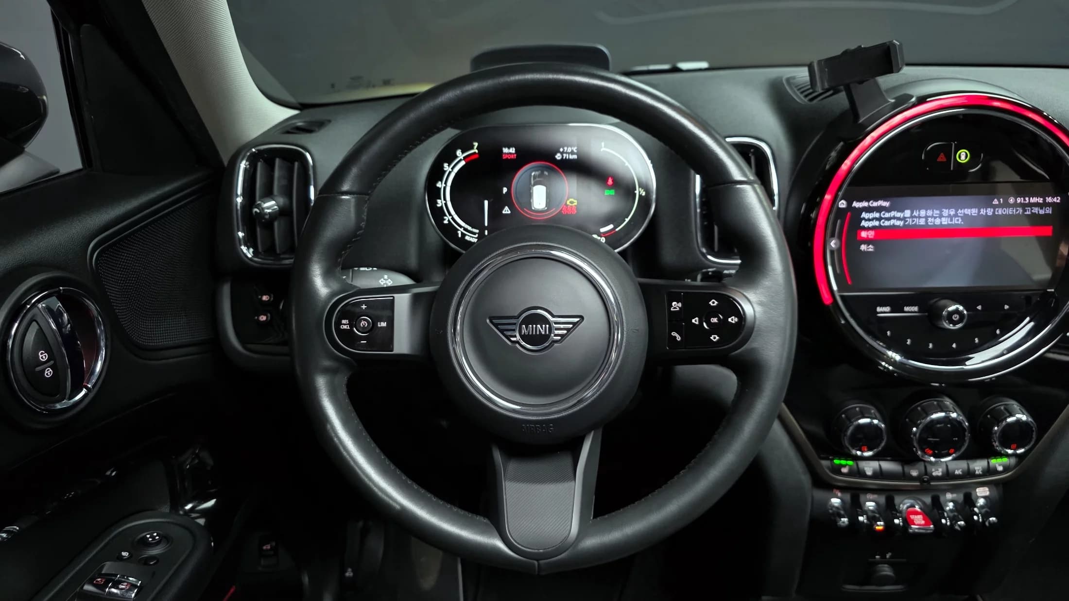 MINI Countryman Classic 2nd, 2024 г. 29709 км. — фото 13