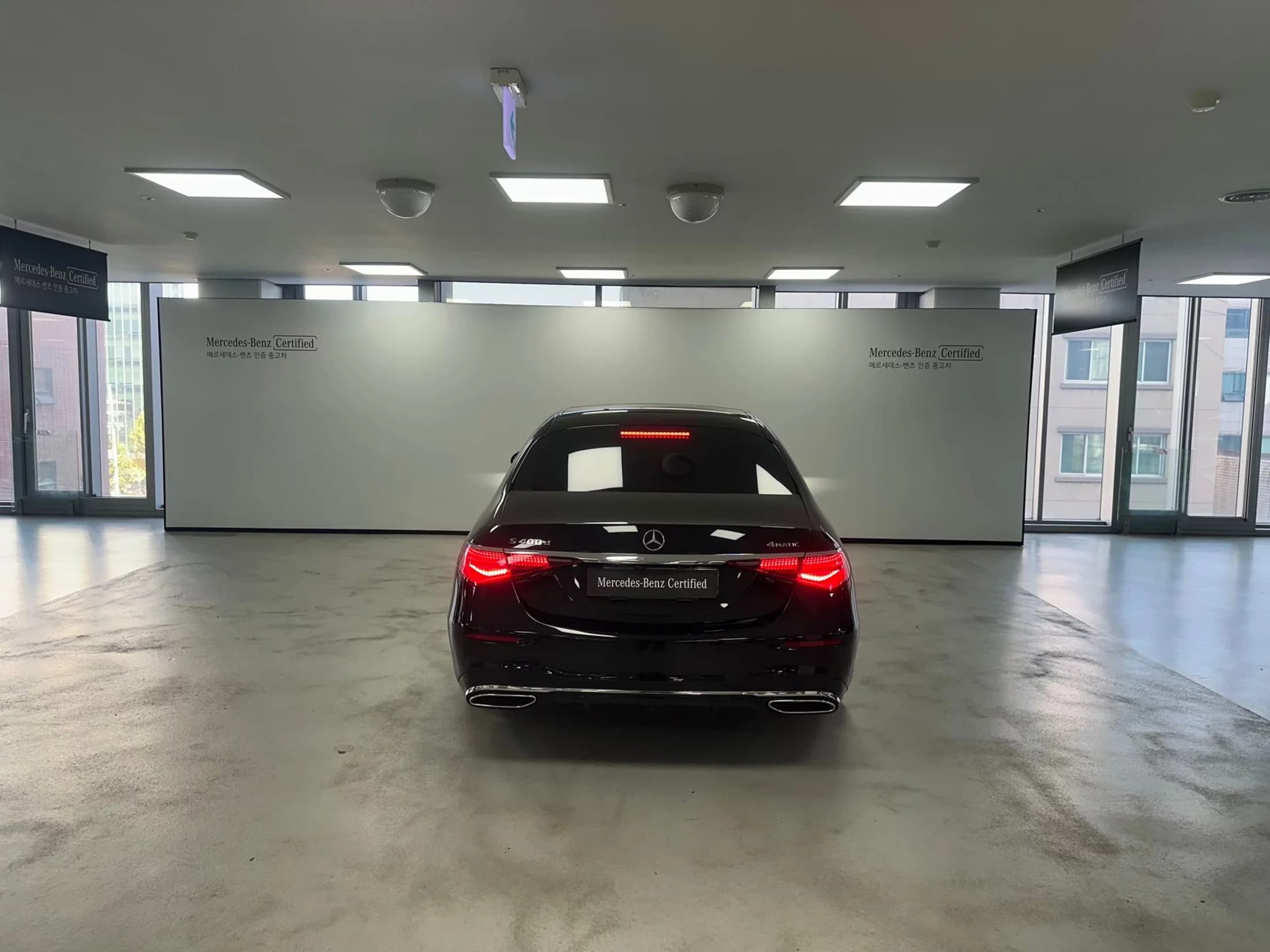 Mercedes-Benz S-Class S400 d 4MATIC, 2022 г. 62021 км. — фото 4