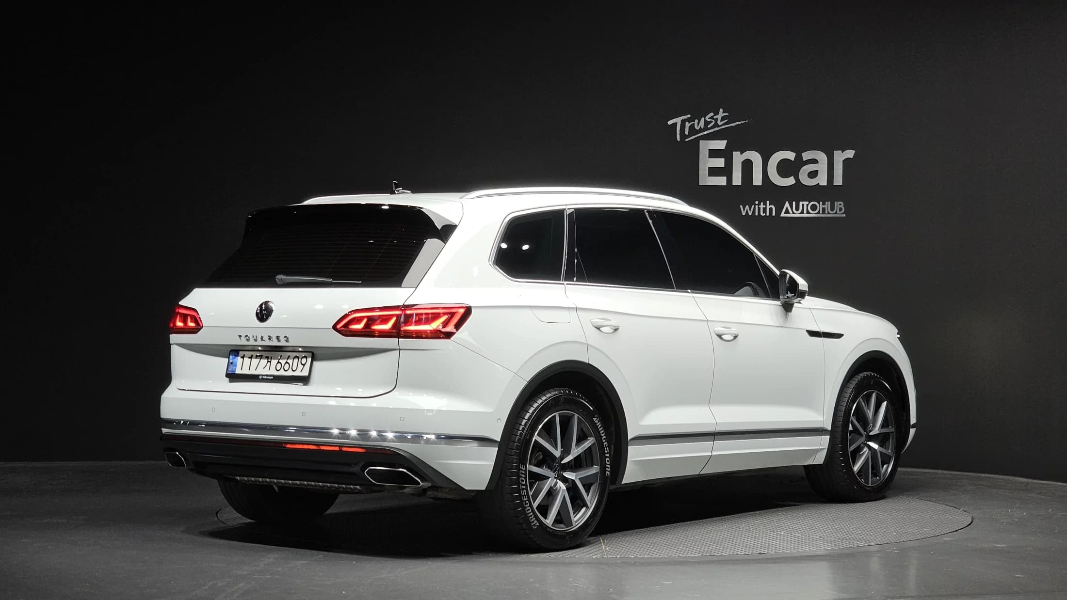 Volkswagen Touareg 3.0 TDI Prestige, 2022 г. 128277 км. — фото 2