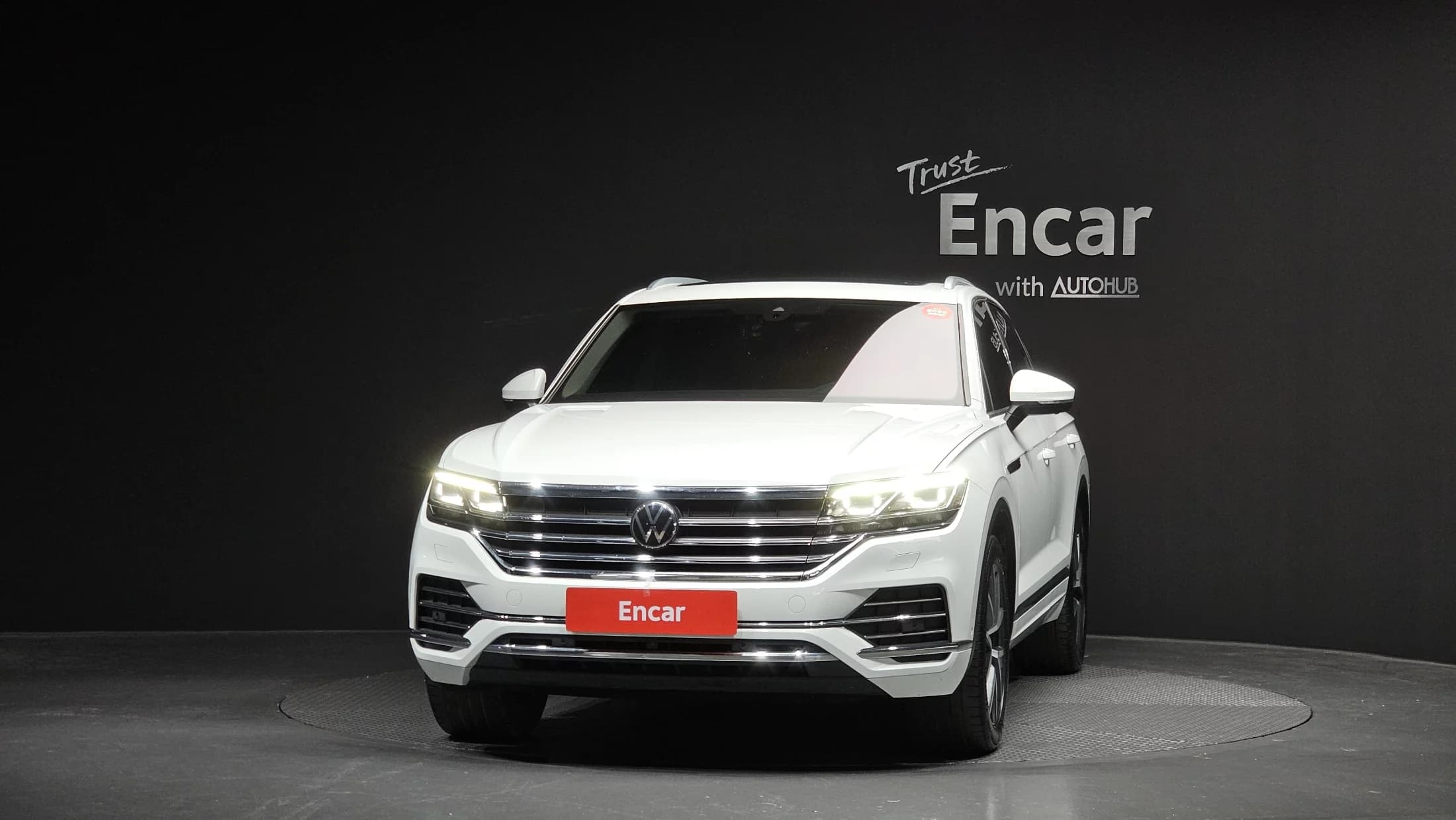 Volkswagen Touareg 3.0 TDI Prestige, 2022 г. 128277 км. — фото 3
