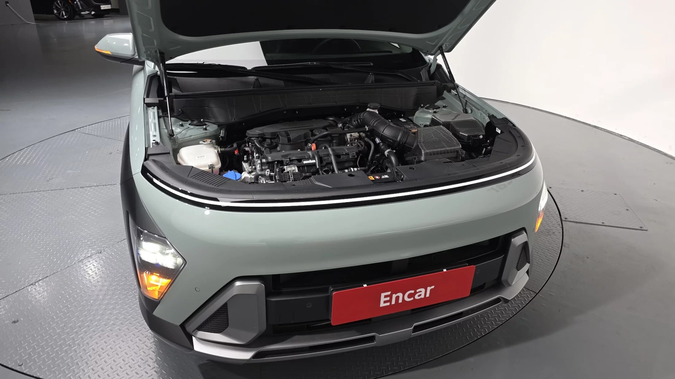 Hyundai Kona Gasoline 1.6 Turbo 2WD Premium, 2024 г. 4377 км. — фото 5