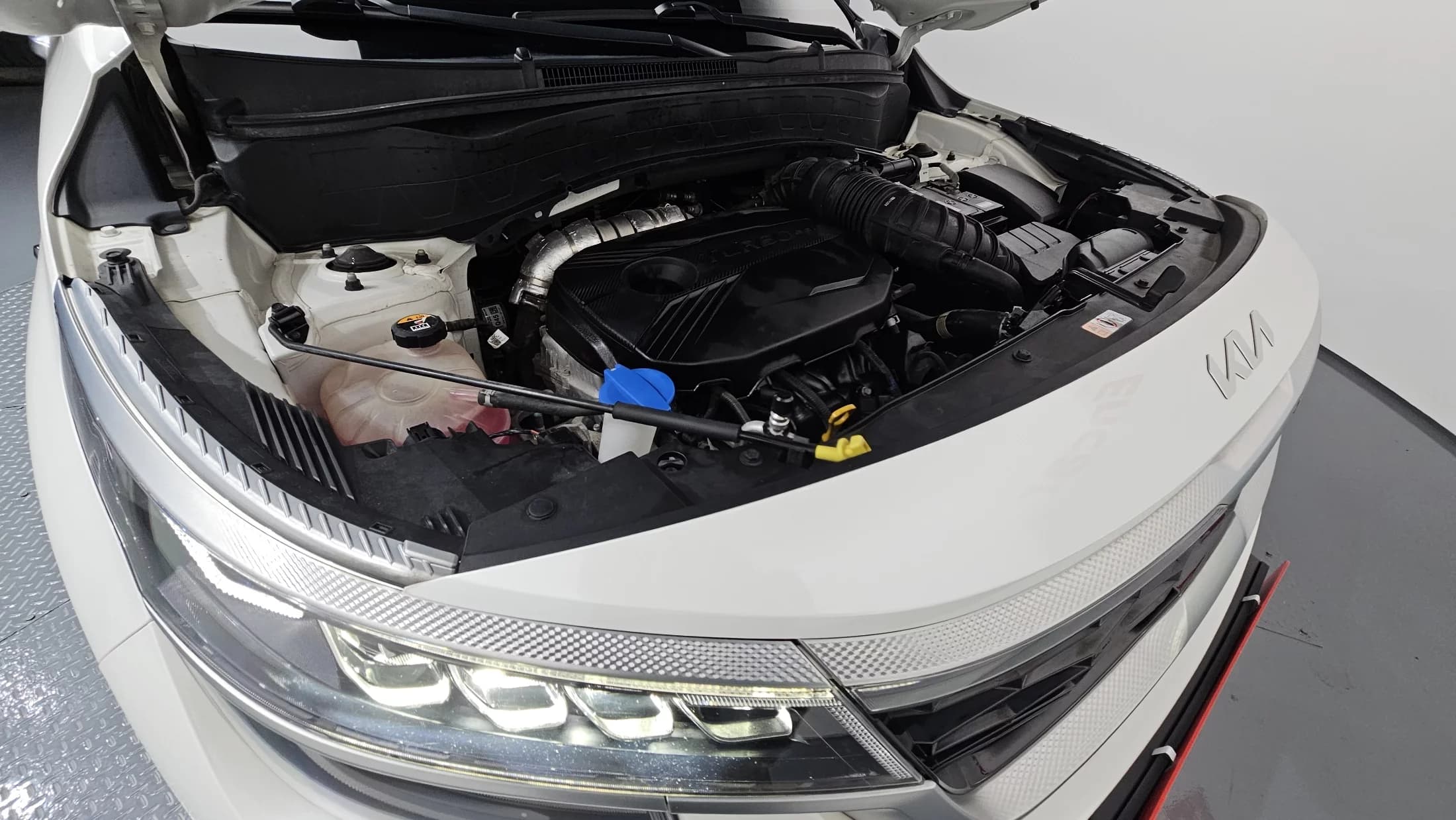 Kia Seltos Gasoline 1.6 Turbo 2WD Signature, 2022 г. 50417 км. — фото 6