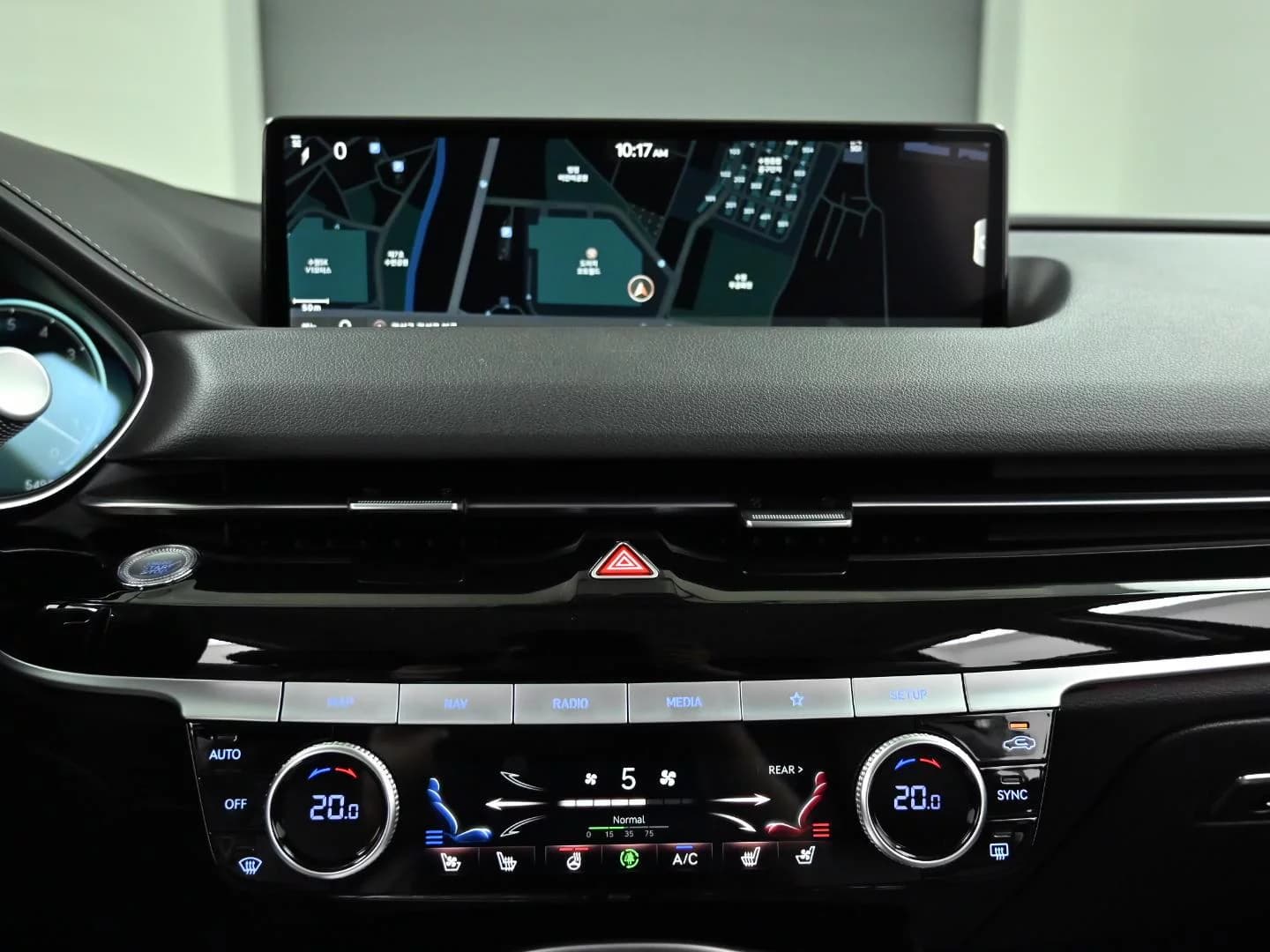 Genesis G80 Gasoline 3.5 Turbo AWD, 2023 г. 55082 км. — фото 14