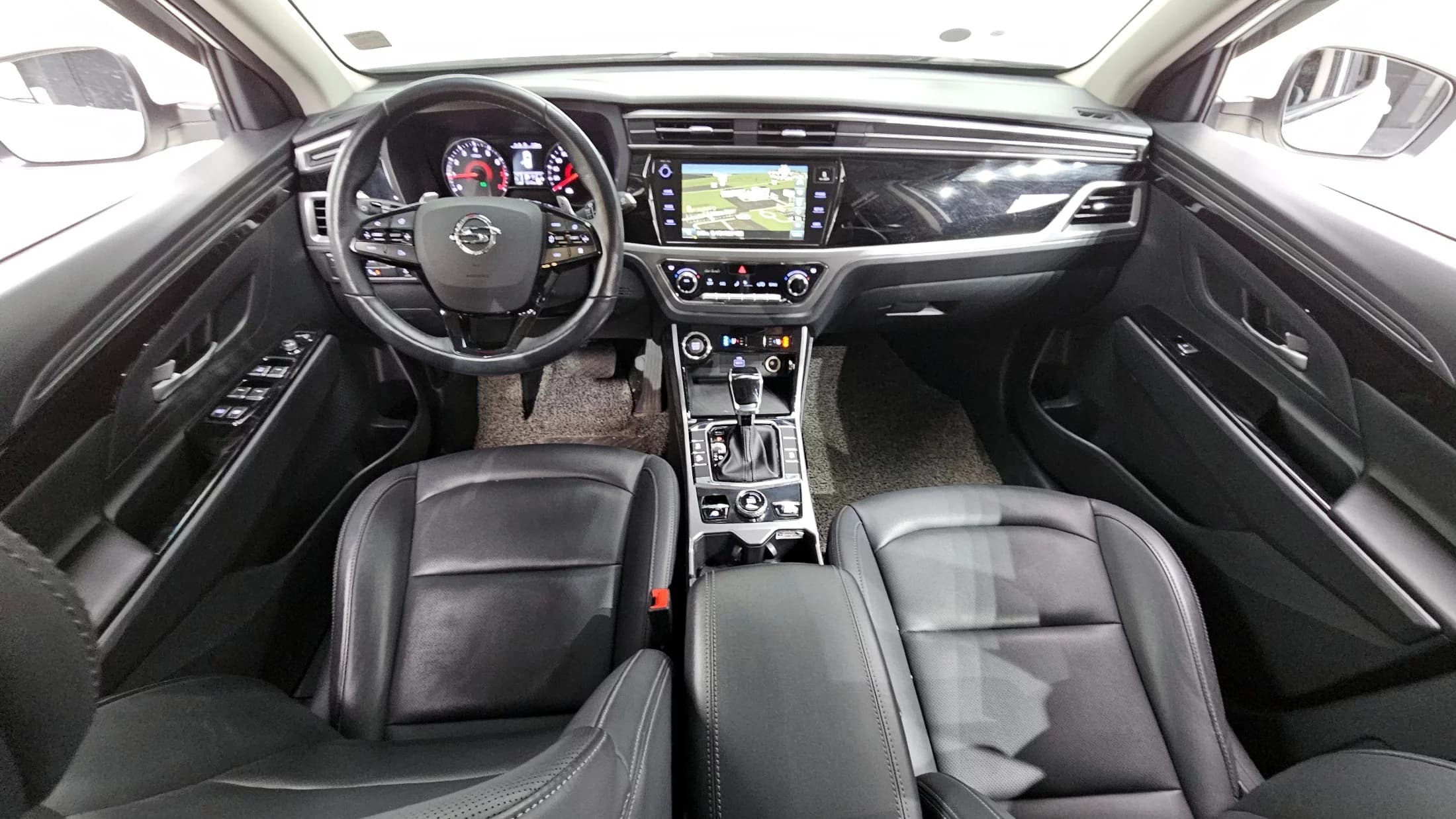 SsangYong KORANDO Gasoline 1.5 2WD C5 Plus, 2021 г. 35226 км. — фото 7