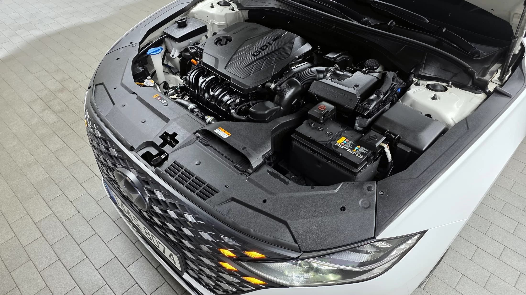 Hyundai Grandeur 2.5 Le Blanc, 2022 г. 81090 км. — фото 6