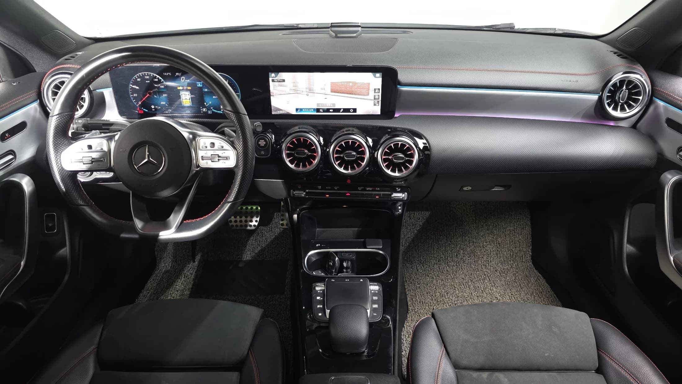 Mercedes-Benz CLA-Class CLA250 4MATIC, 2021 г. 35239 км. — фото 6