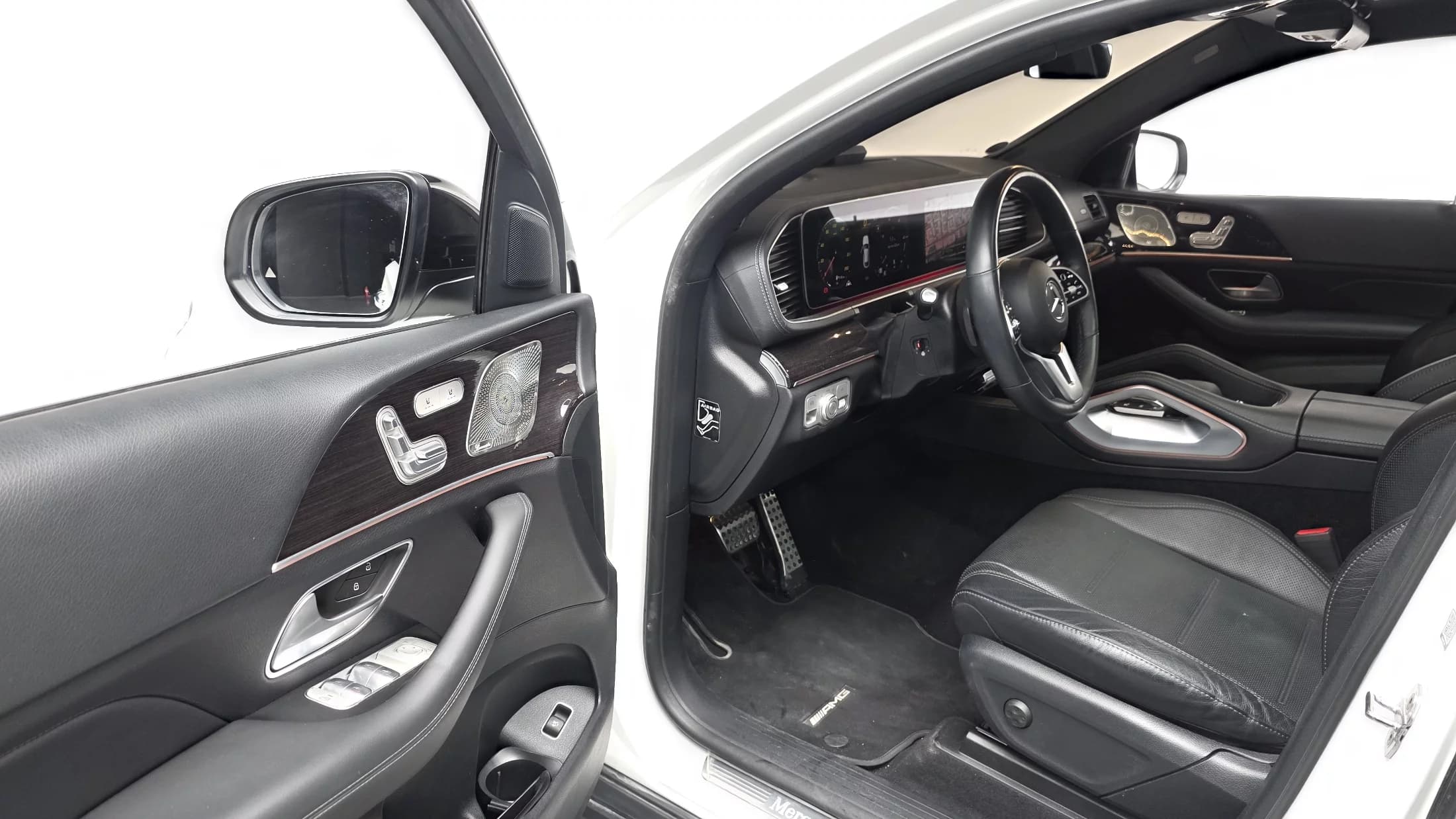 Mercedes-Benz GLE-Class GLE400d 4MATIC Coupe, 2022 г. 39273 км. — фото 10