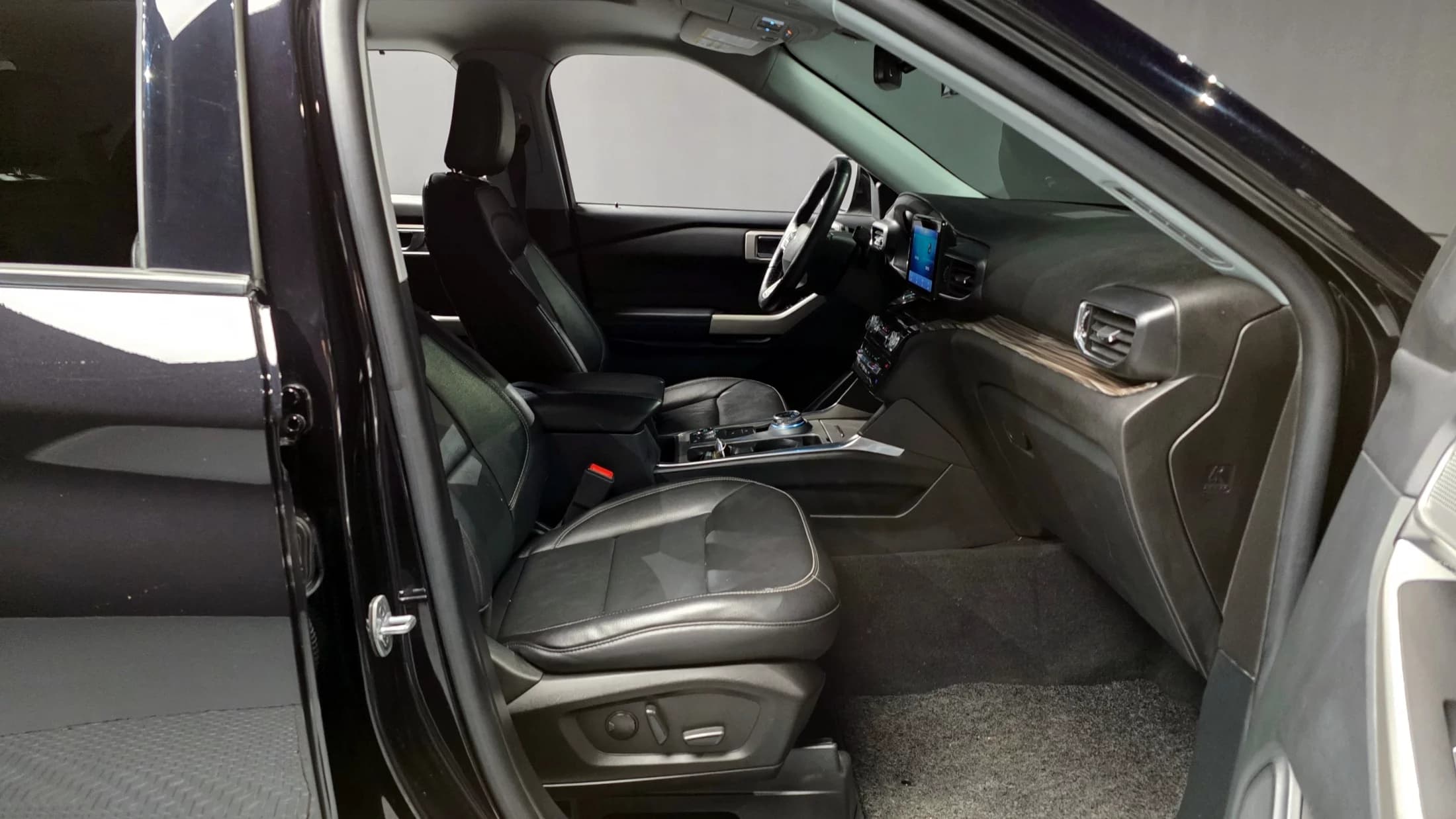Ford EXPLORER 2.3 LimIted 4WD, 2021 г. 49411 км. — фото 11