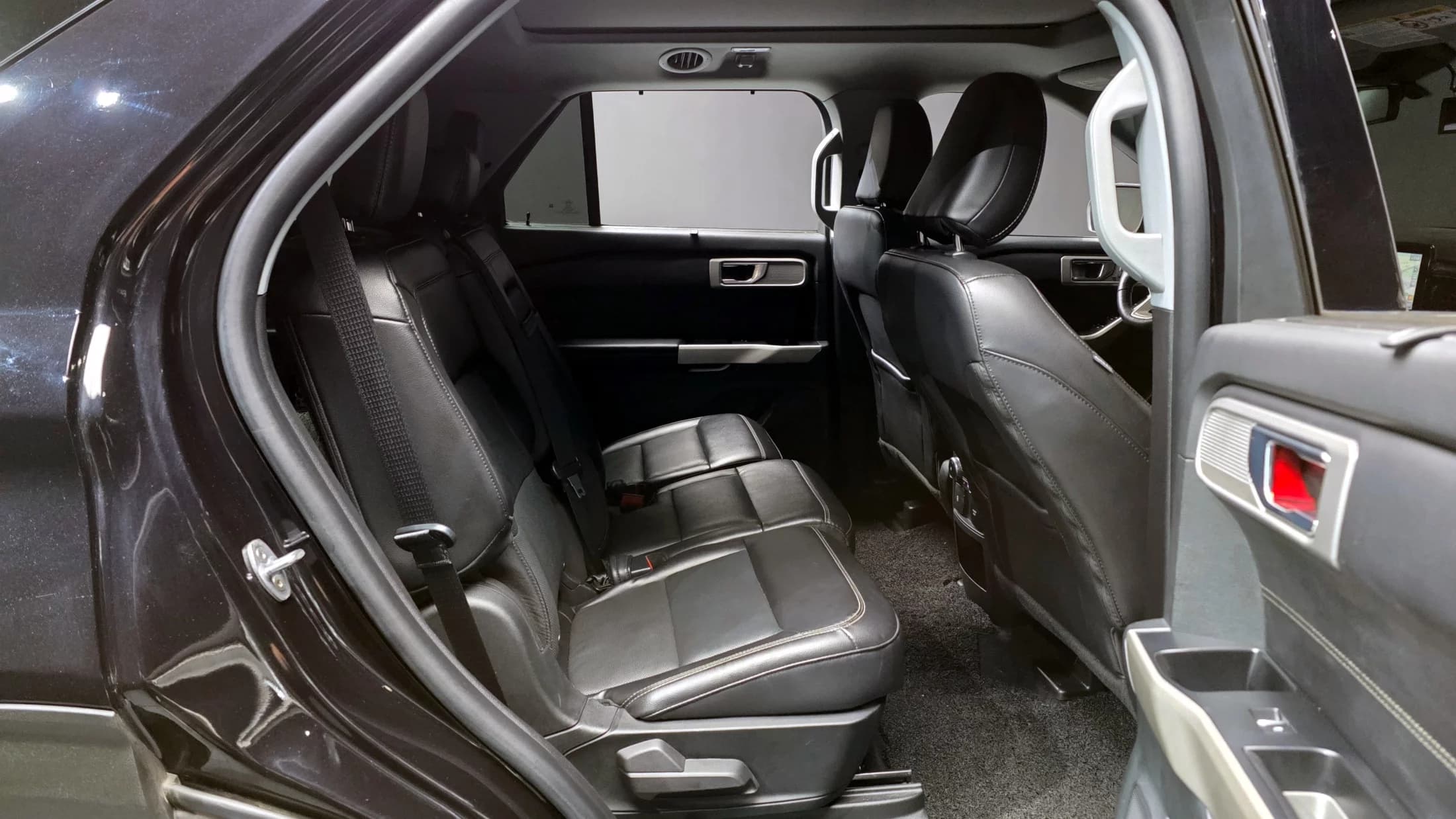 Ford EXPLORER 2.3 LimIted 4WD, 2021 г. 49411 км. — фото 12