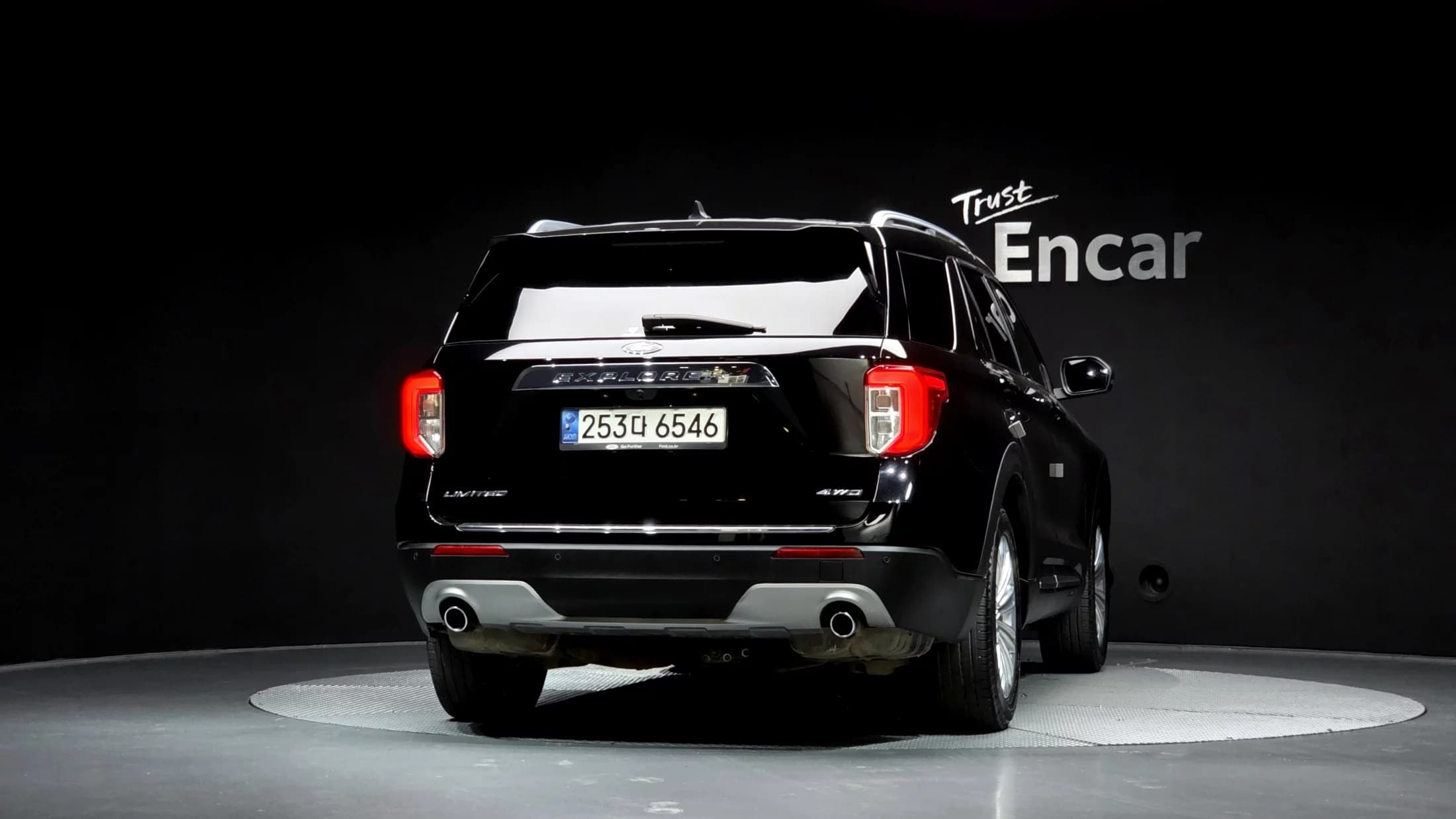Ford EXPLORER 2.3 LimIted 4WD, 2021 г. 49411 км. — фото 4