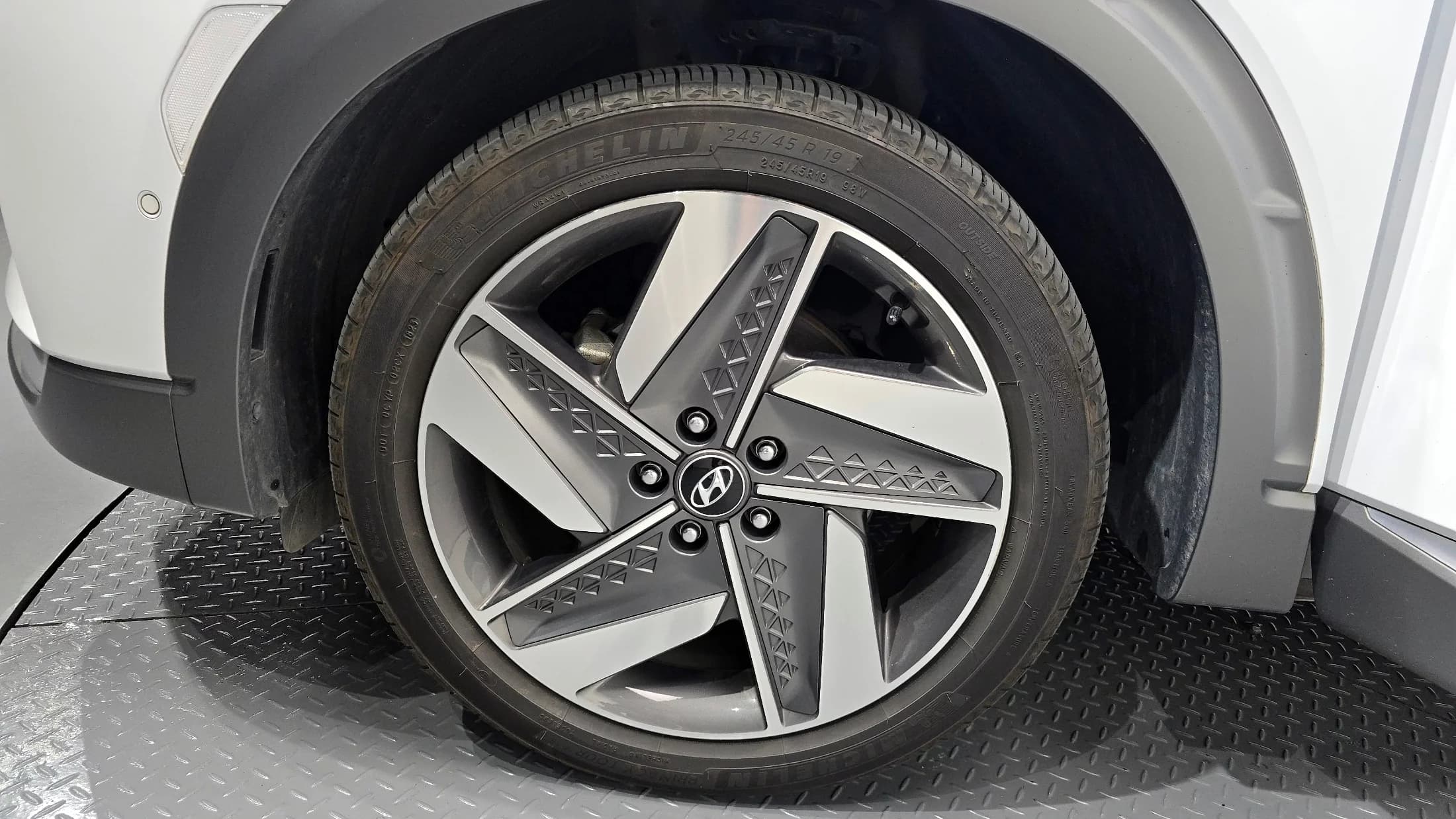 Hyundai Nexo Premium, 2022 г. 84676 км. — фото 5