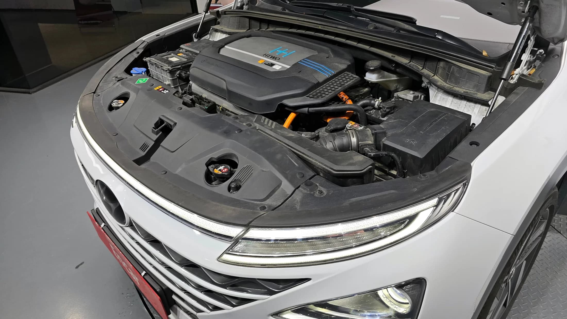 Hyundai Nexo Premium, 2022 г. 84676 км. — фото 6