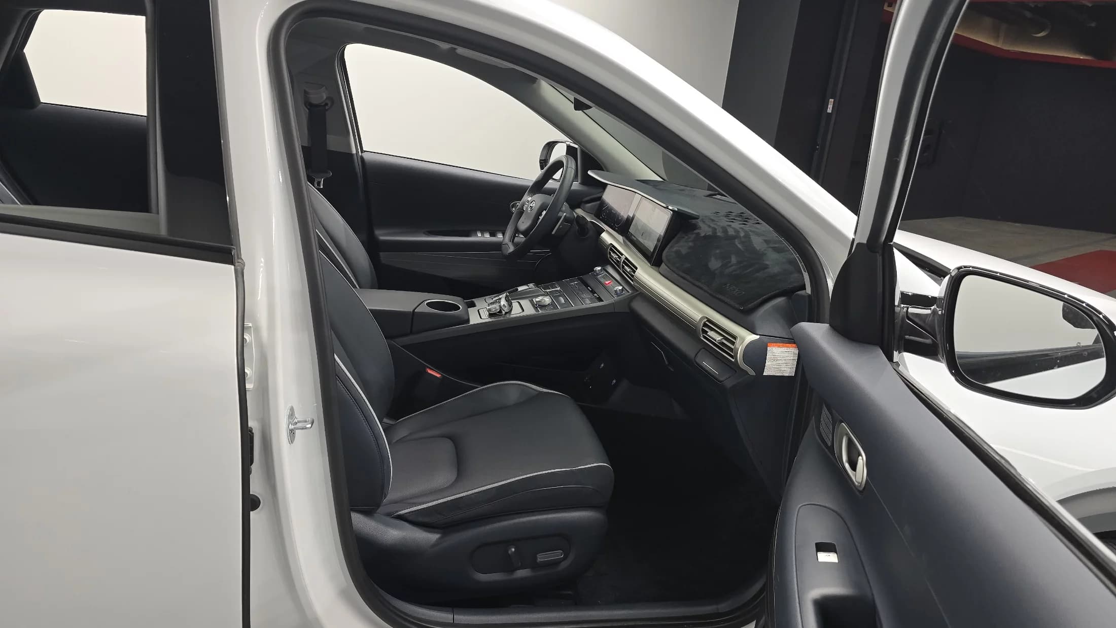 Hyundai Nexo Premium, 2022 г. 84676 км. — фото 10
