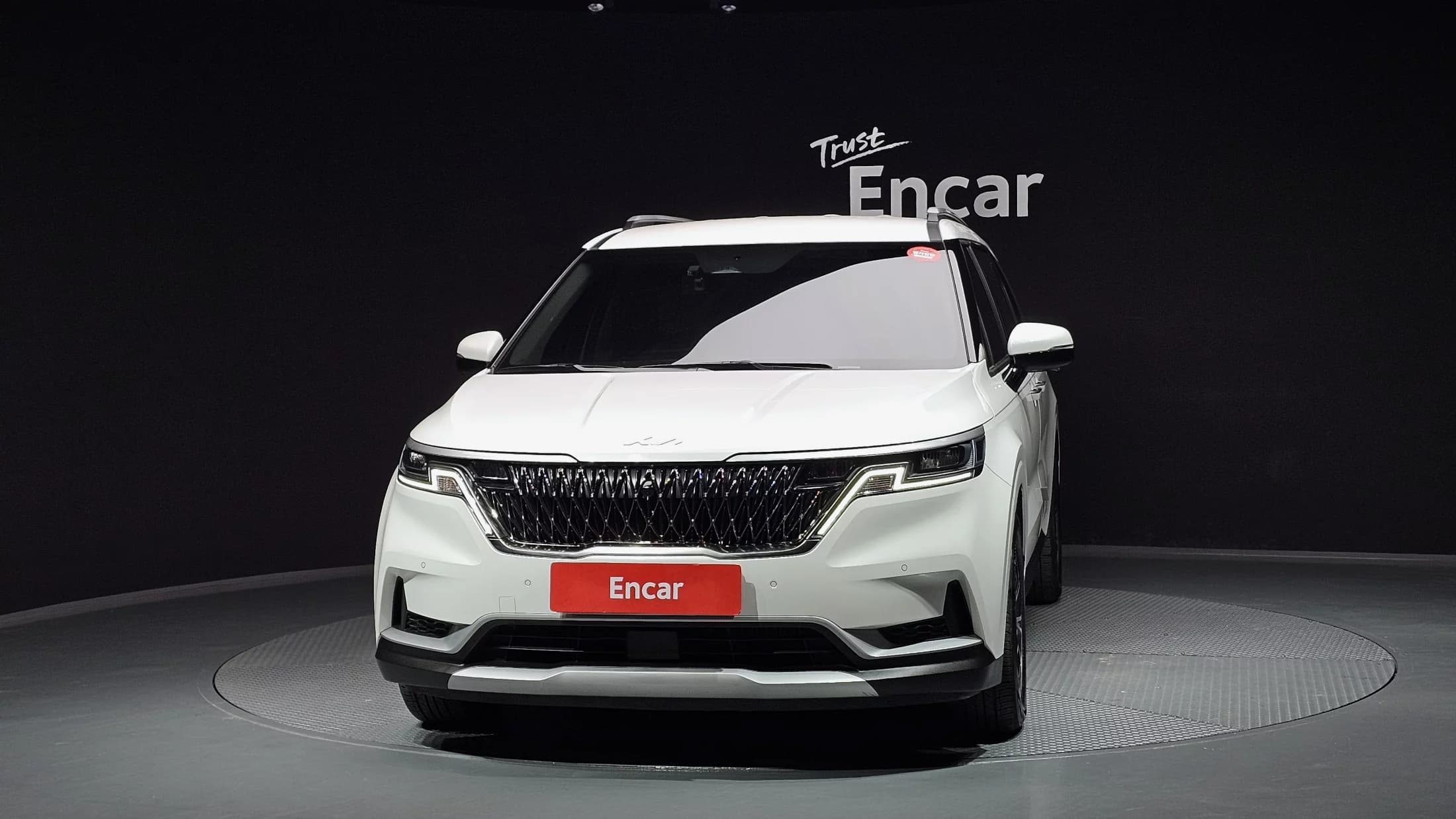 Kia Carnival 9-Seater Prestige, 2021 г. 97053 км. — фото 3