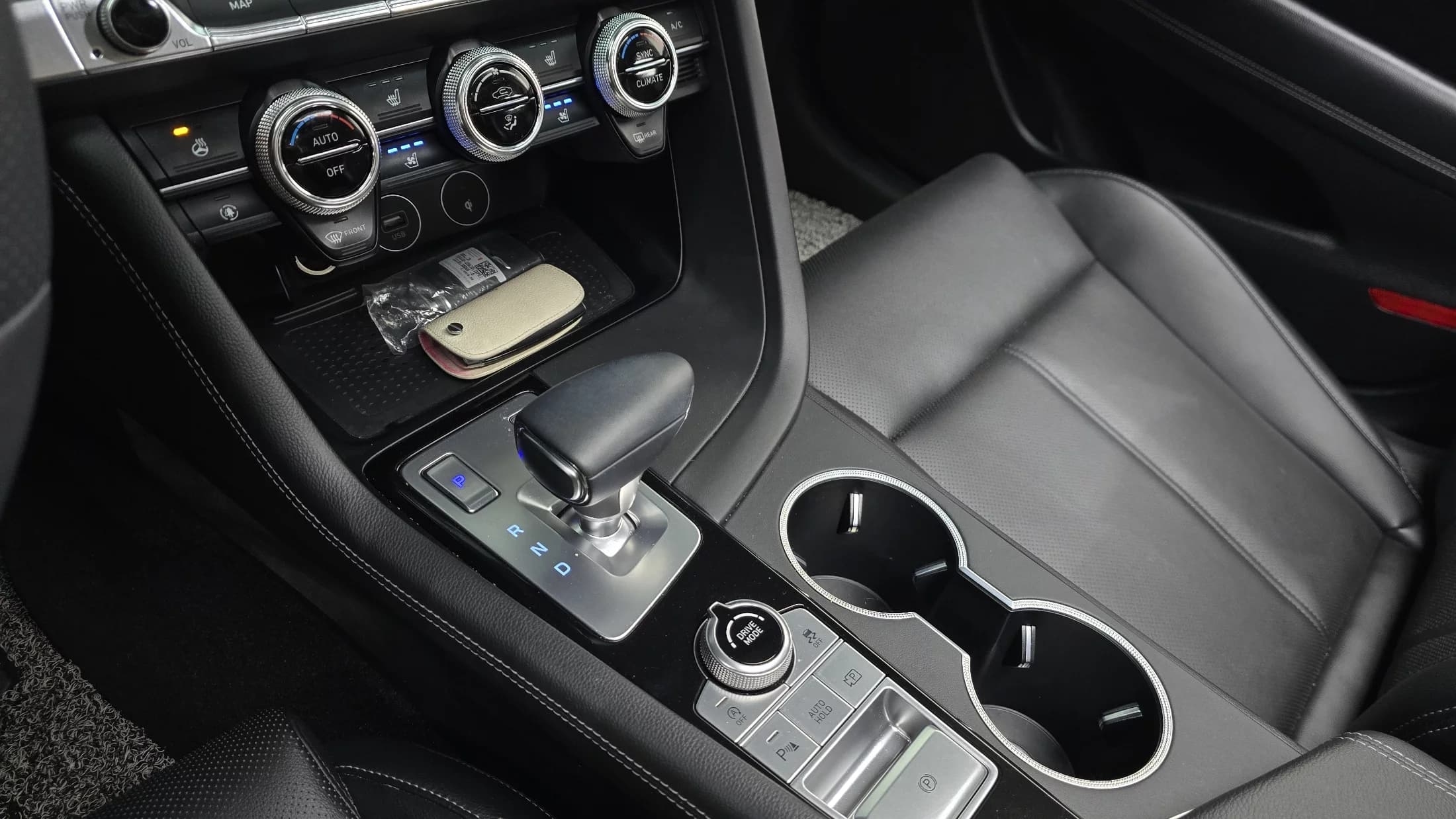 Genesis G70 Gasoline 2.0T 4WD, 2022 г. 55567 км. — фото 9