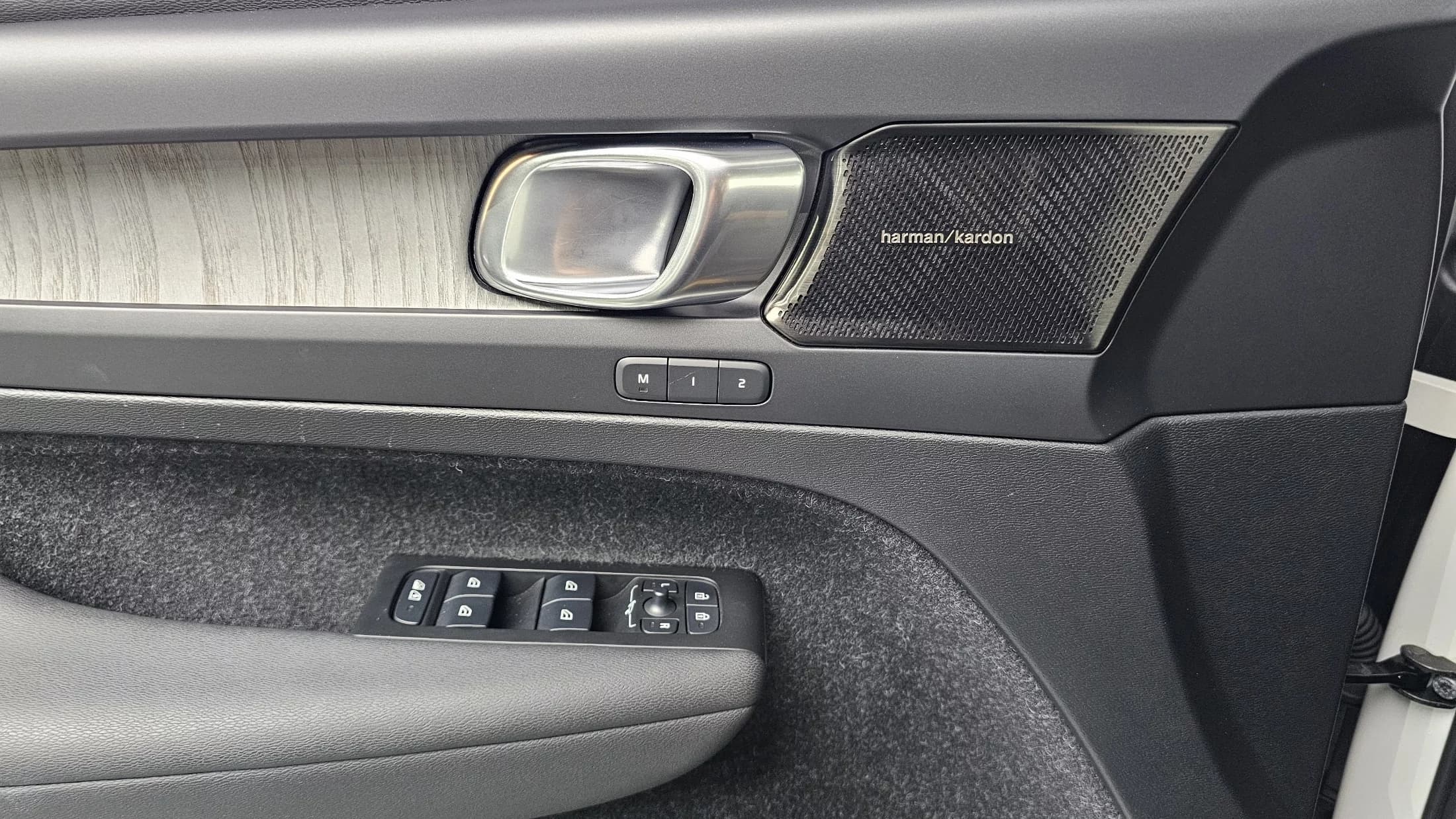 Volvo XC40 B4 Inscription, 2021 г. 32177 км. — фото 14