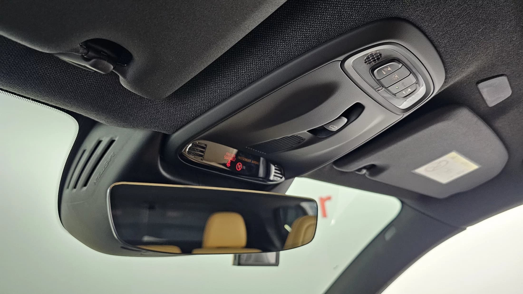 Volvo XC40 B4 Inscription, 2021 г. 32177 км. — фото 18