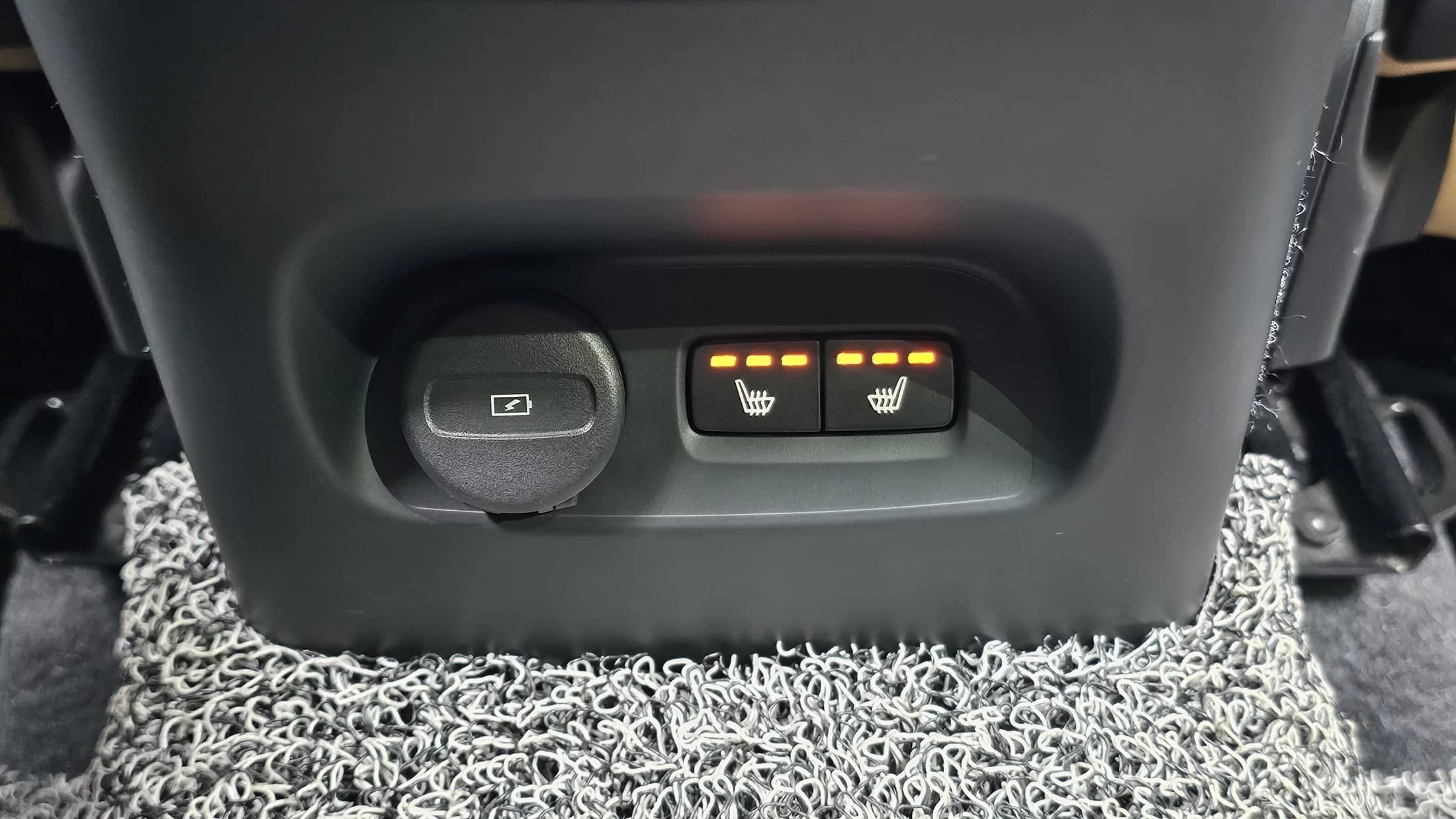 Volvo XC40 B4 Inscription, 2021 г. 32177 км. — фото 19