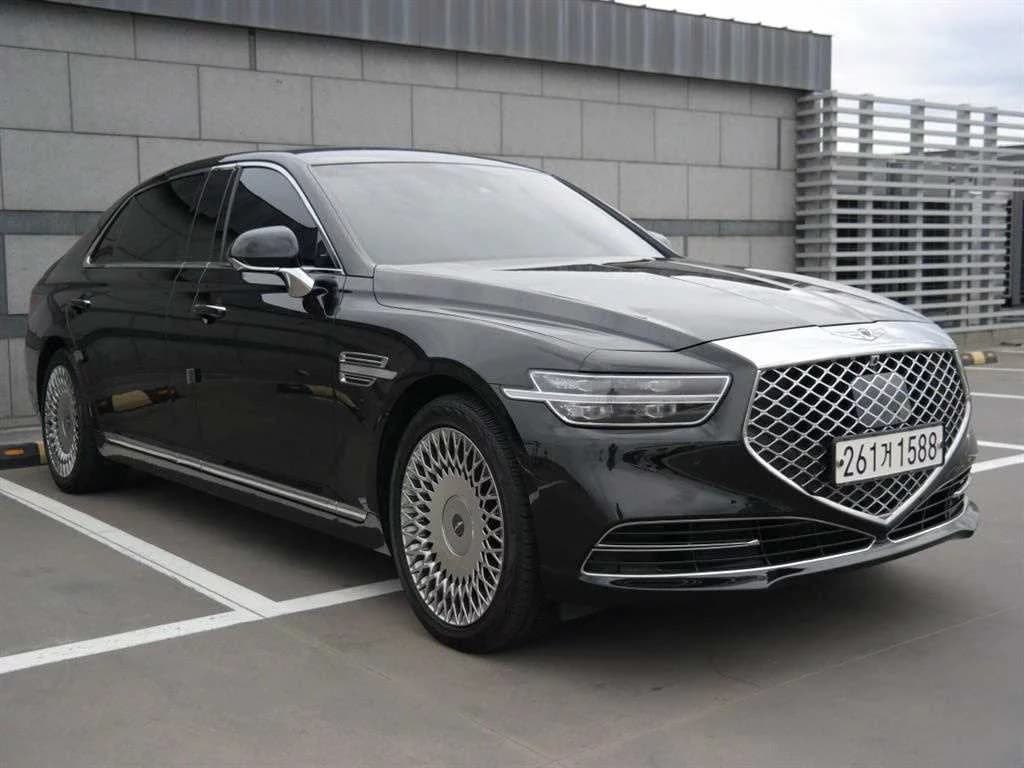 Genesis G90 5.0 AWD Limousine Prestige, 2021 г. 81678 км. — фото 2