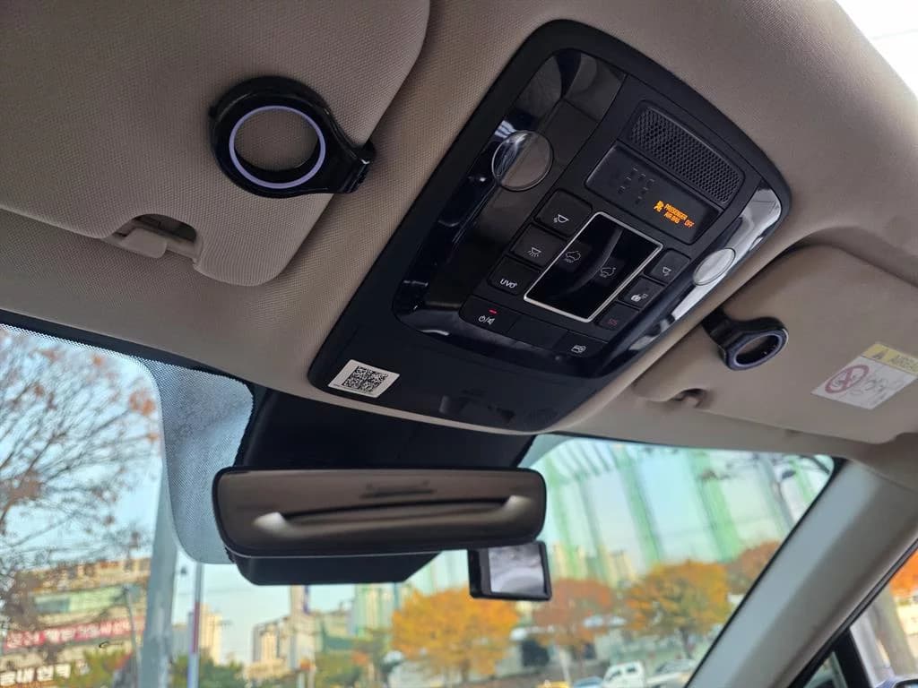 Kia Carnival 9-Seater Signature, 2021 г. 162568 км. — фото 13