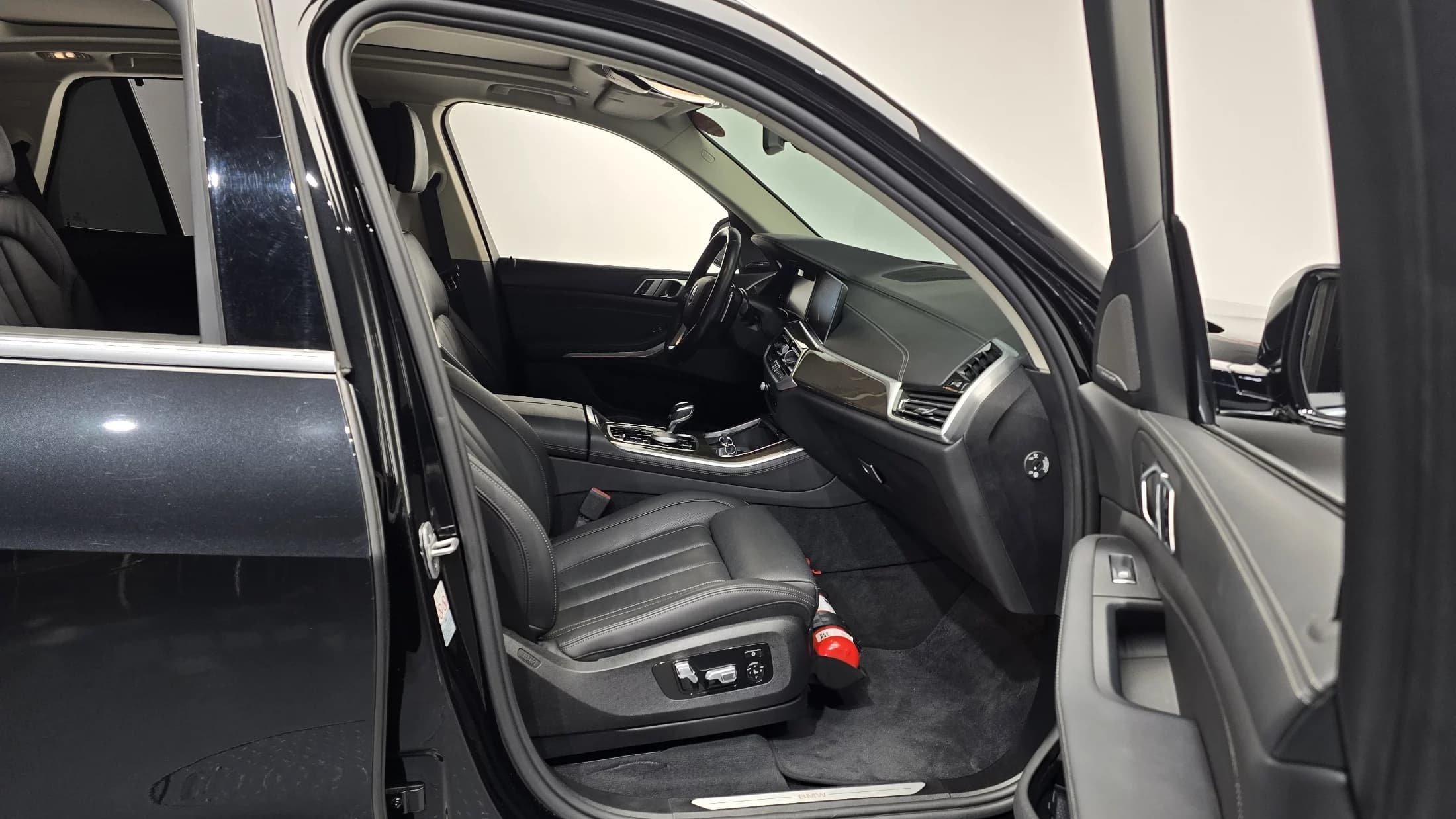 BMW X5 xDrive 40i xLine, 2021 г. 62125 км. — фото 11