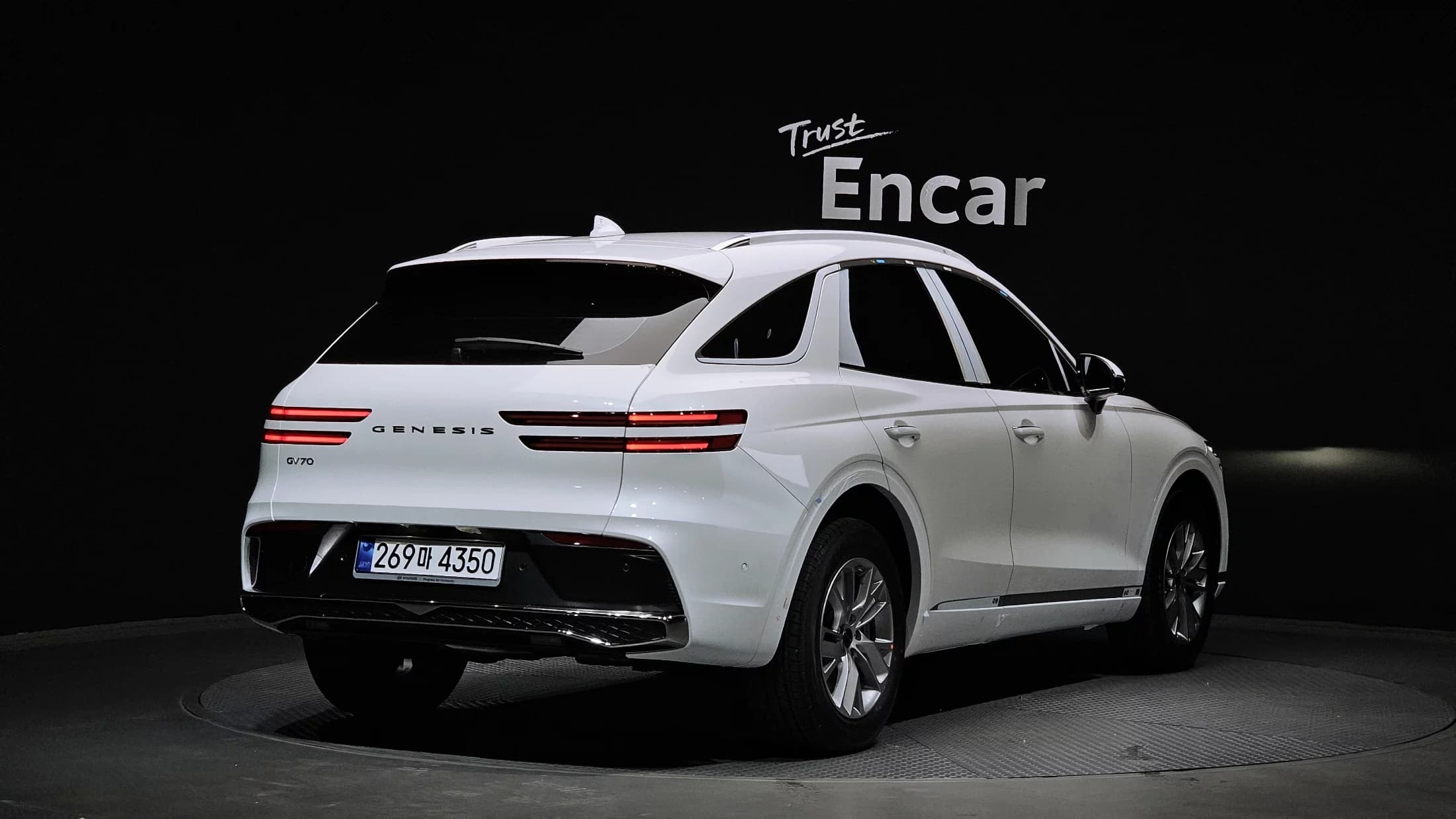 Genesis GV70 2.5T Gasoline 2WD, 2025 г. — фото 2
