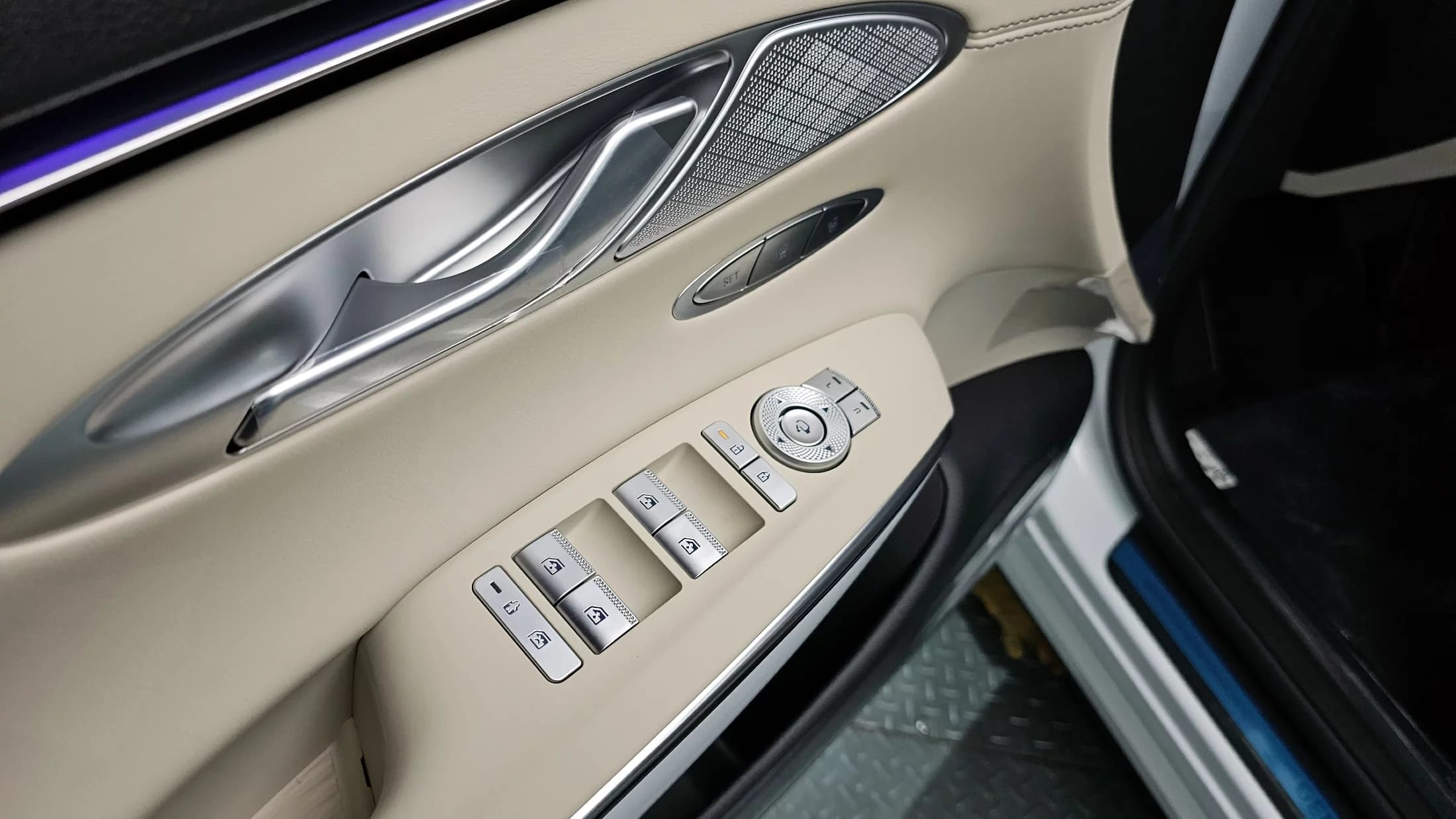 Genesis GV70 2.5T Gasoline 2WD, 2025 г. — фото 18