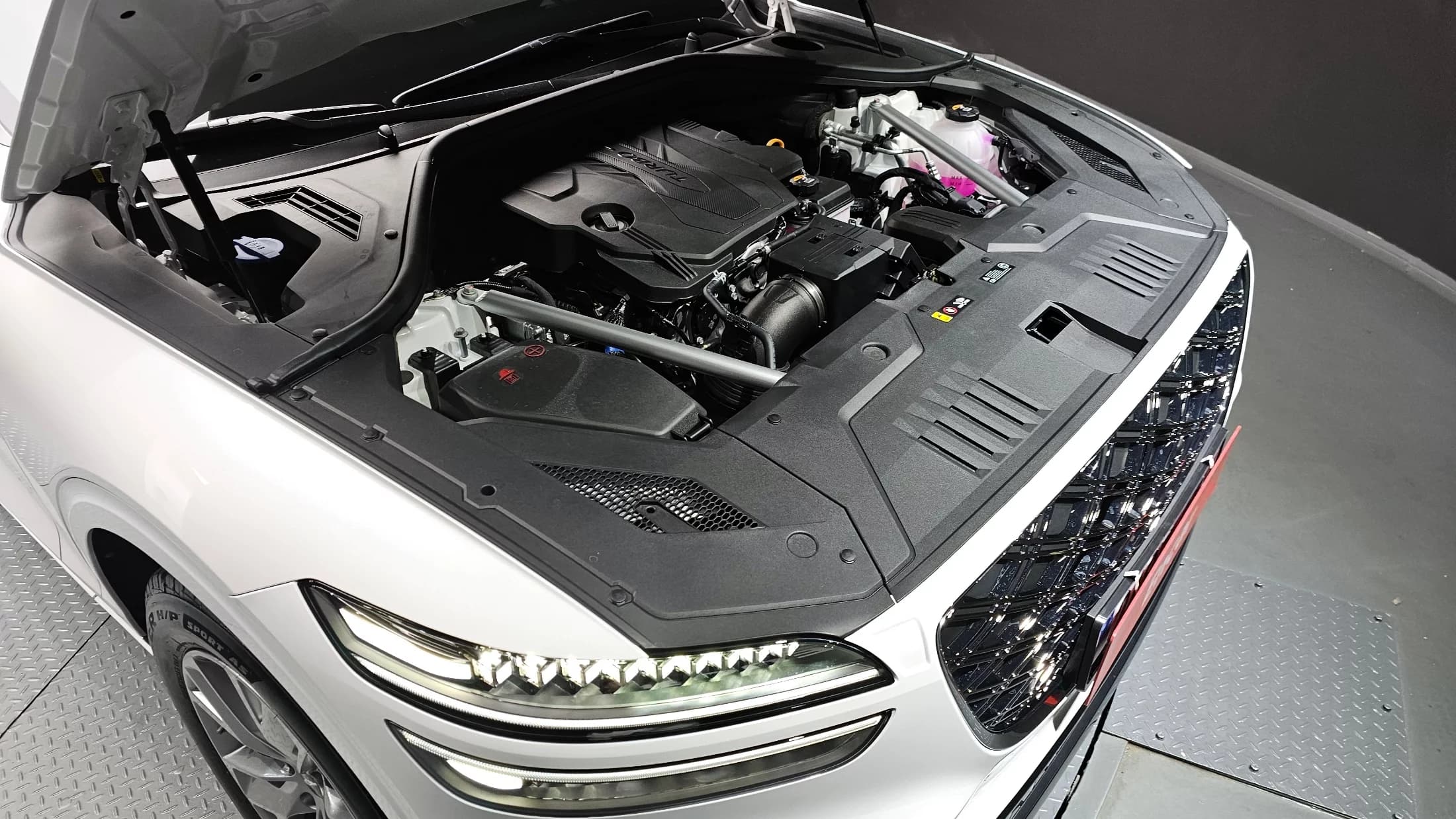 Genesis GV70 2.5T Gasoline 2WD, 2025 г. — фото 6