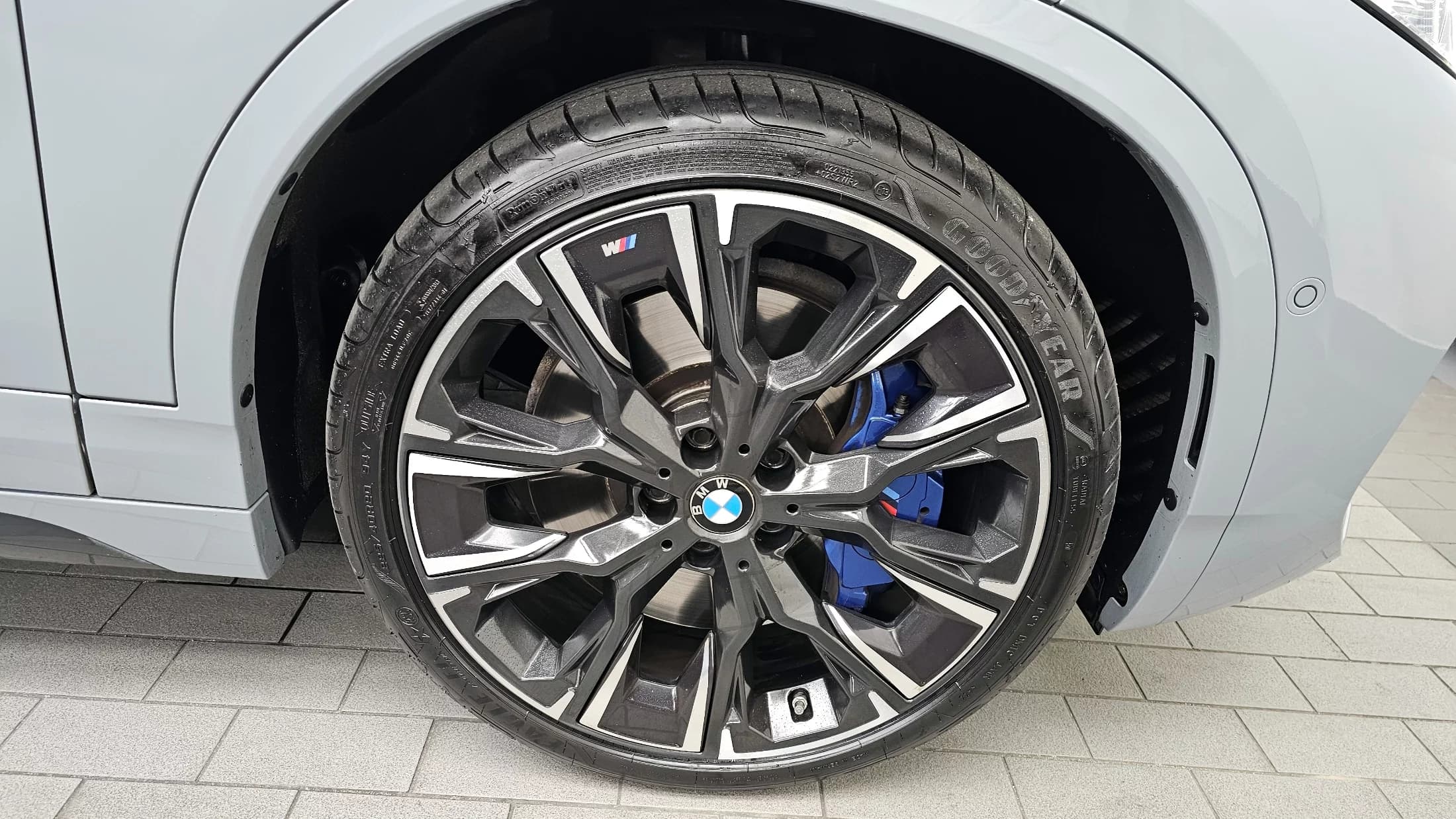 BMW X2 xDrive M35i, 2023 г. 24512 км. — фото 5