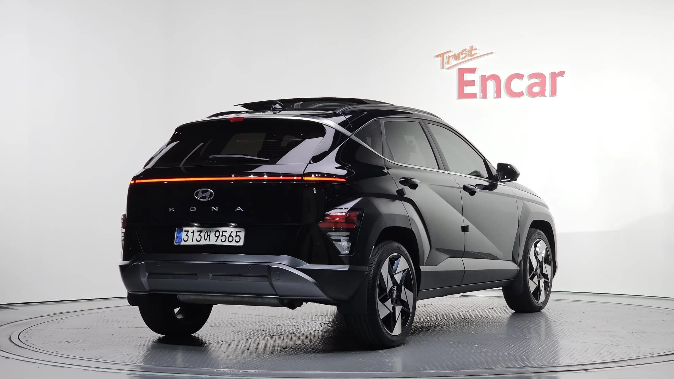 Hyundai Kona Gasoline 1.6 Turbo 2WD Inspiration, 2023 г. 26066 км.