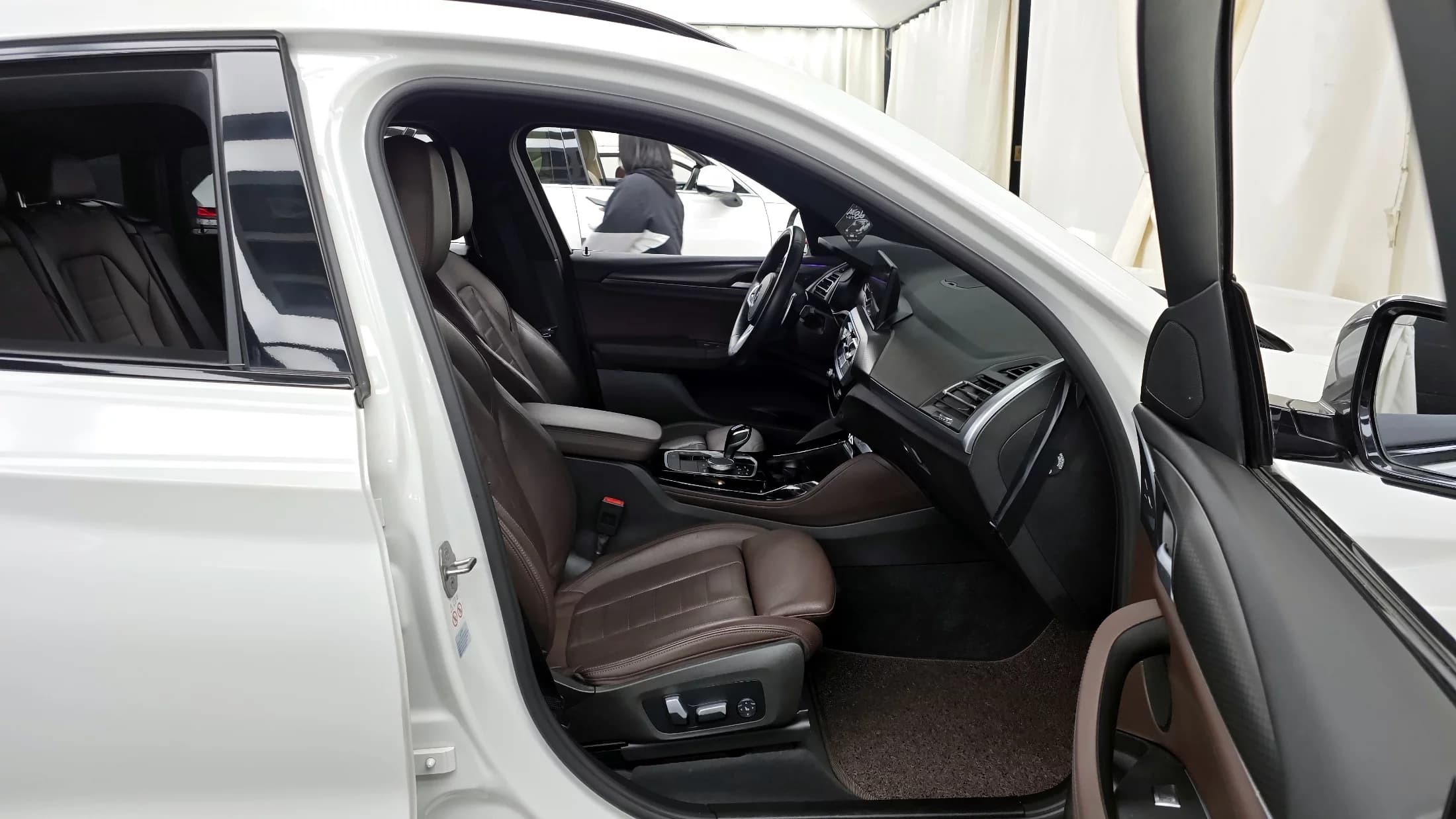 BMW X4 xDrive20i M Sport, 2021 г. 59091 км. — фото 11