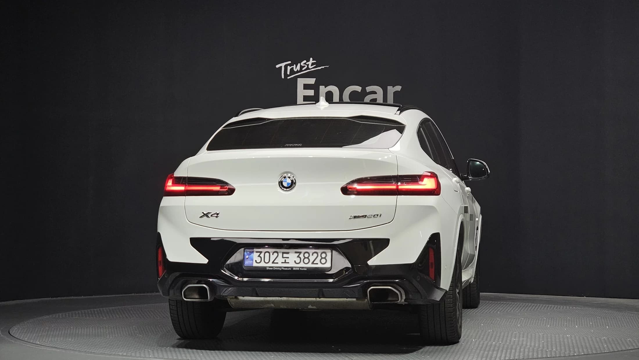 BMW X4 xDrive20i M Sport, 2021 г. 59091 км. — фото 4