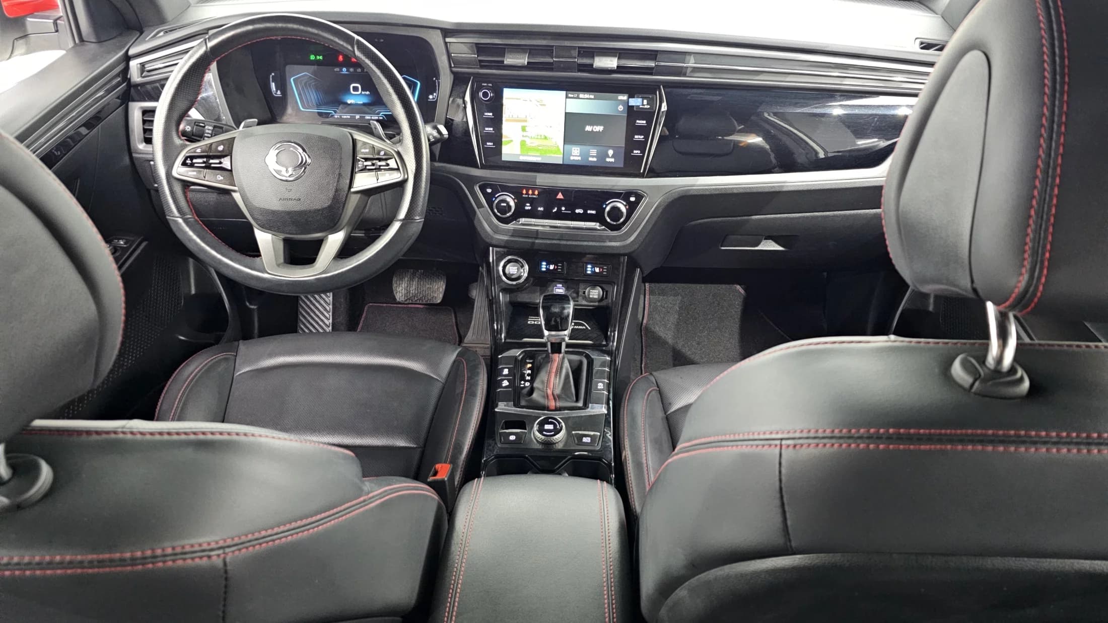 SsangYong KORANDO Gasoline 1.5 2WD R-Plus, 2022 г. 62314 км. — фото 7