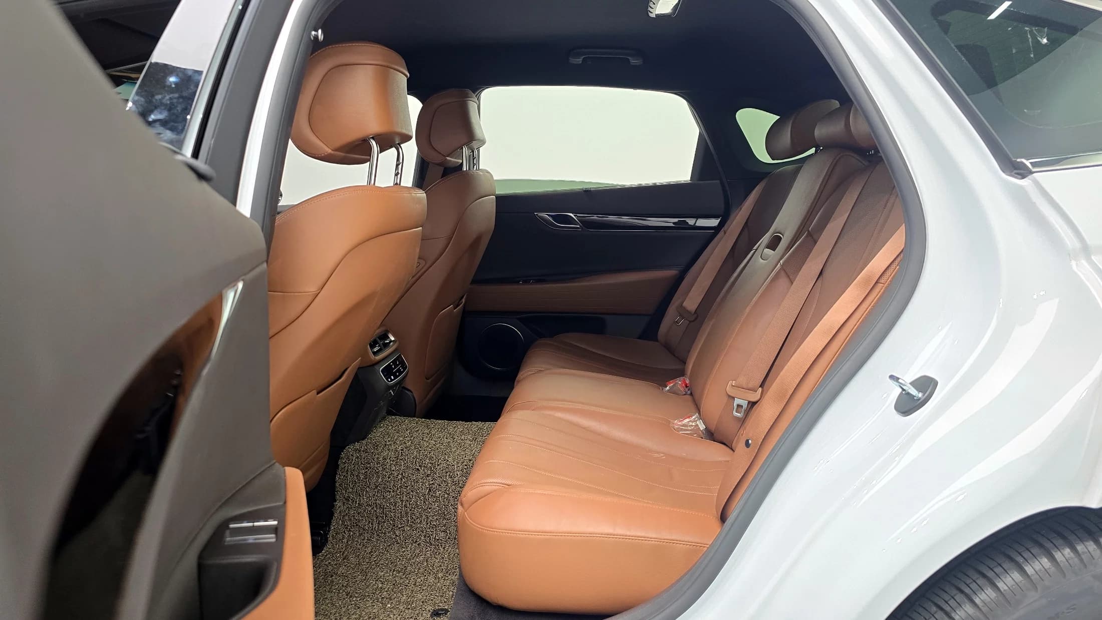 Genesis G80 Gasoline 2.5 Turbo AWD, 2022 г. 24994 км. — фото 13