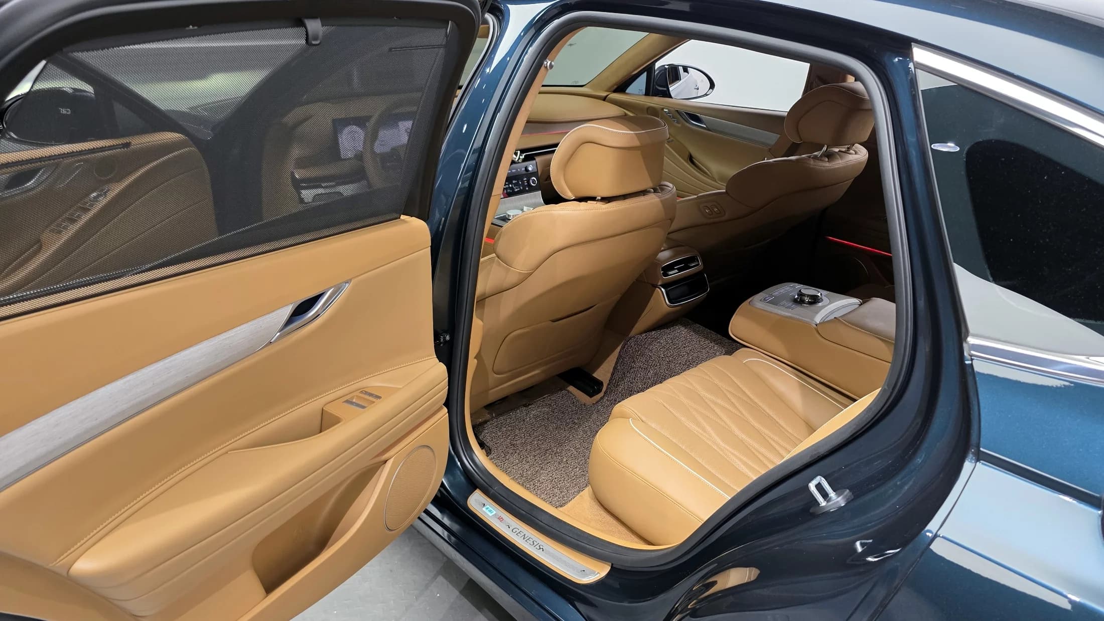 Genesis G80 Gasoline 2.5 Turbo AWD, 2024 г. 19580 км. — фото 11