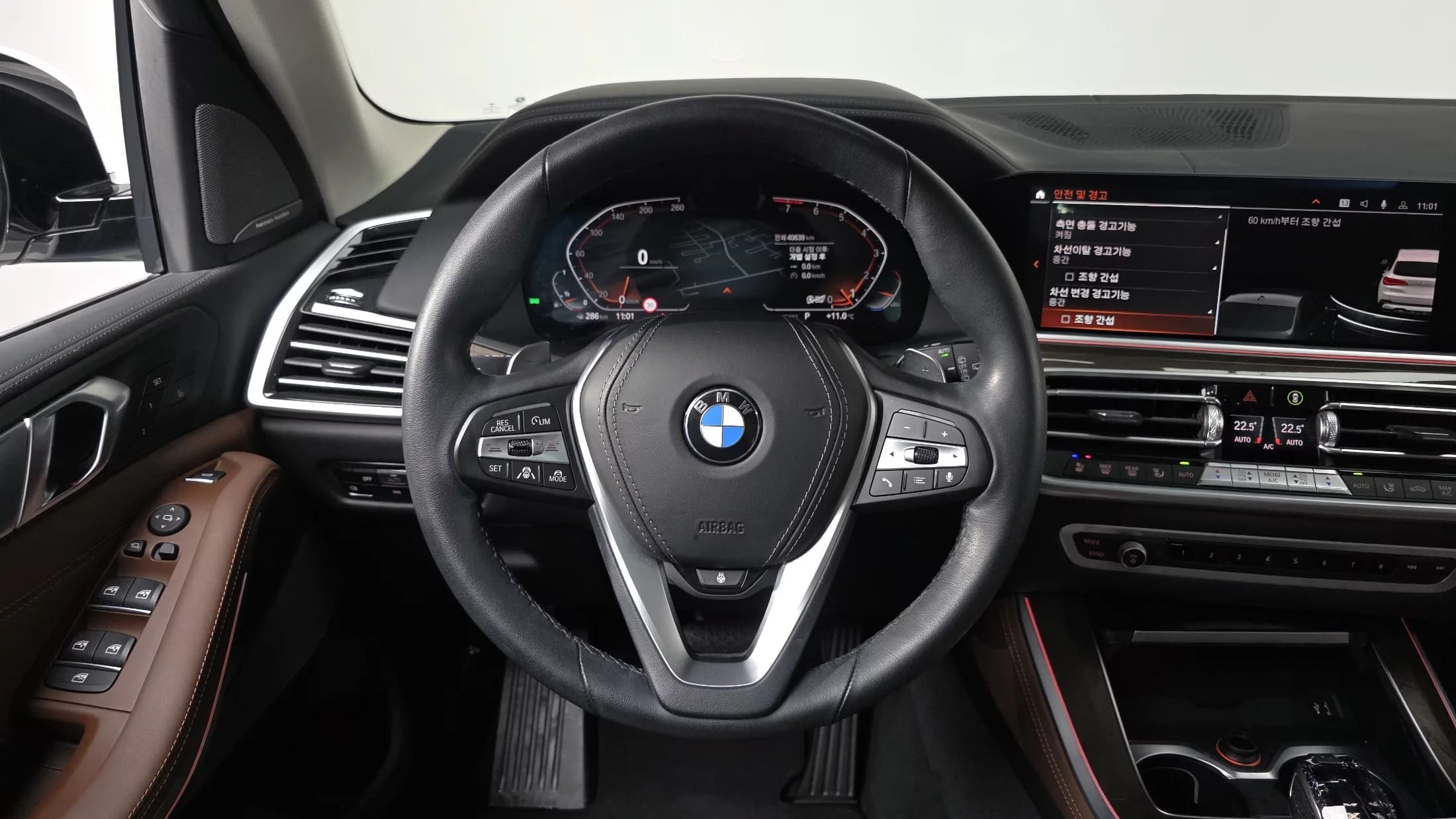 BMW X5 xDrive 40i xLine, 2022 г. 40760 км. — фото 13