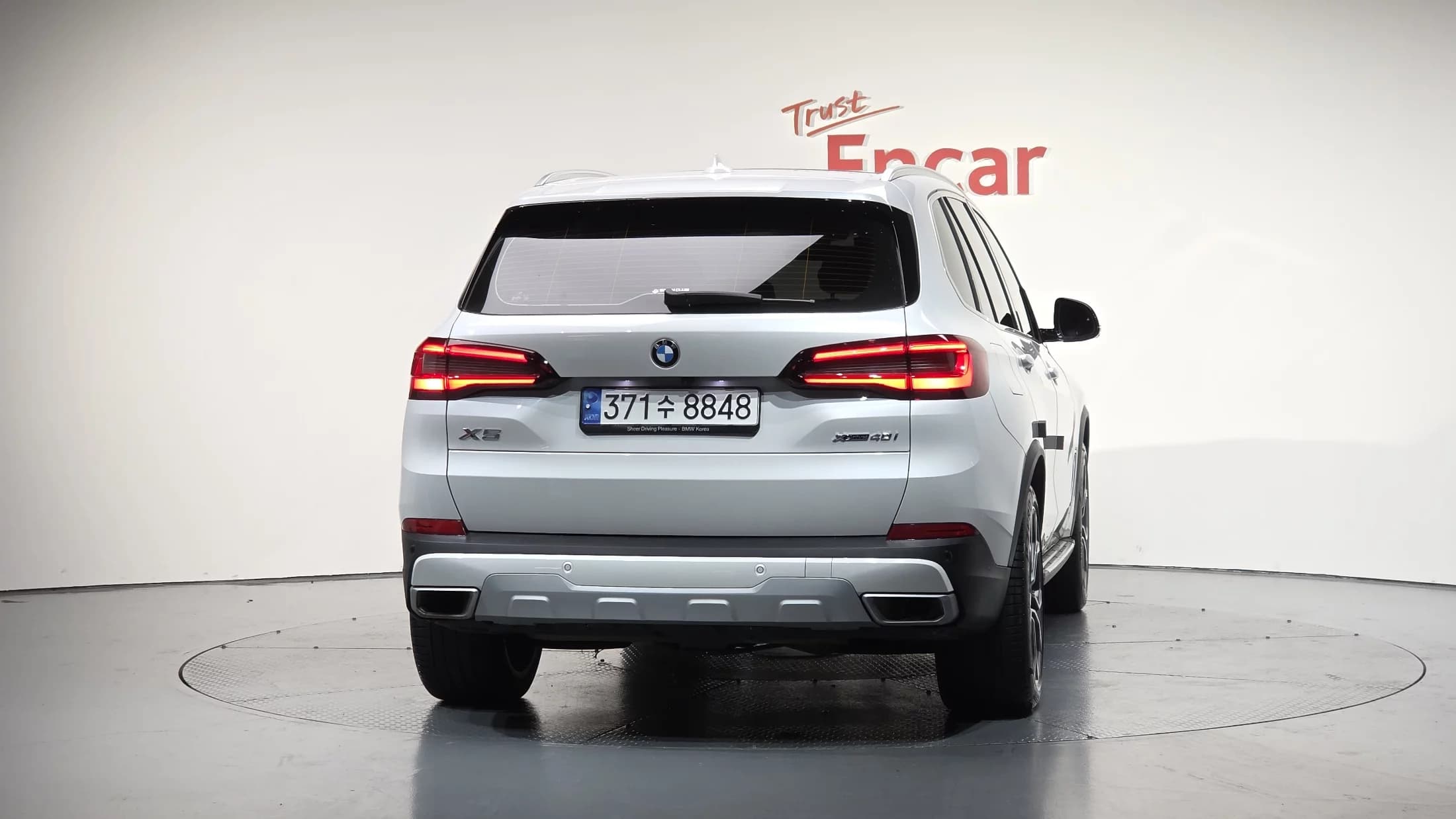 BMW X5 xDrive 40i xLine, 2022 г. 40760 км. — фото 3