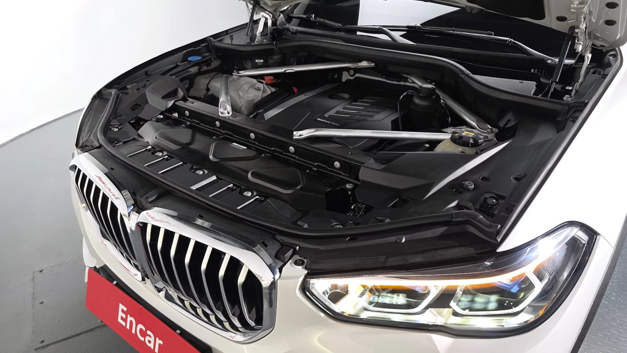 BMW X5 xDrive 40i xLine, 2022 г. 40760 км. — фото 5