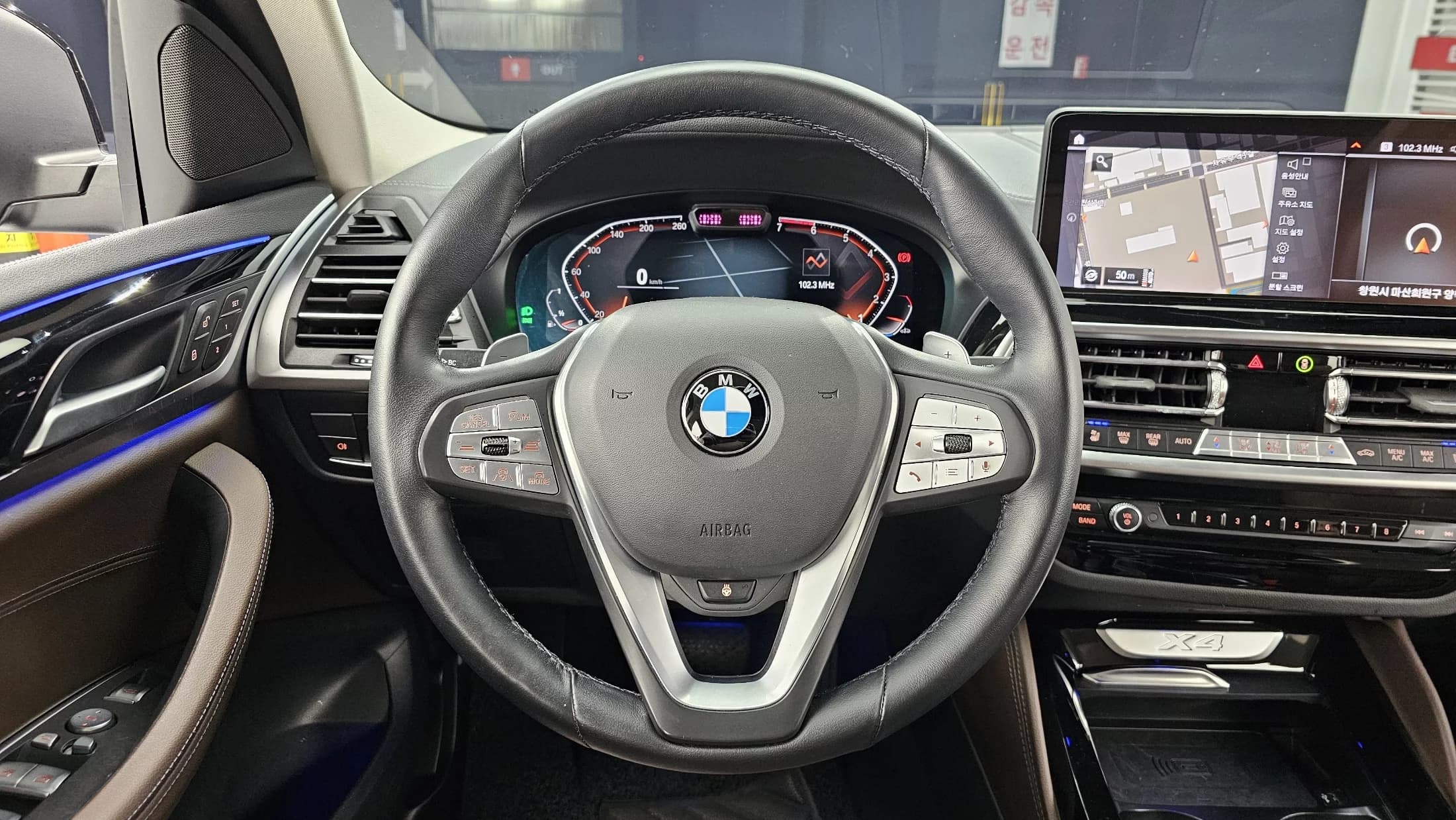 BMW X4 xDrive20i xLine, 2022 г. 58645 км. — фото 13